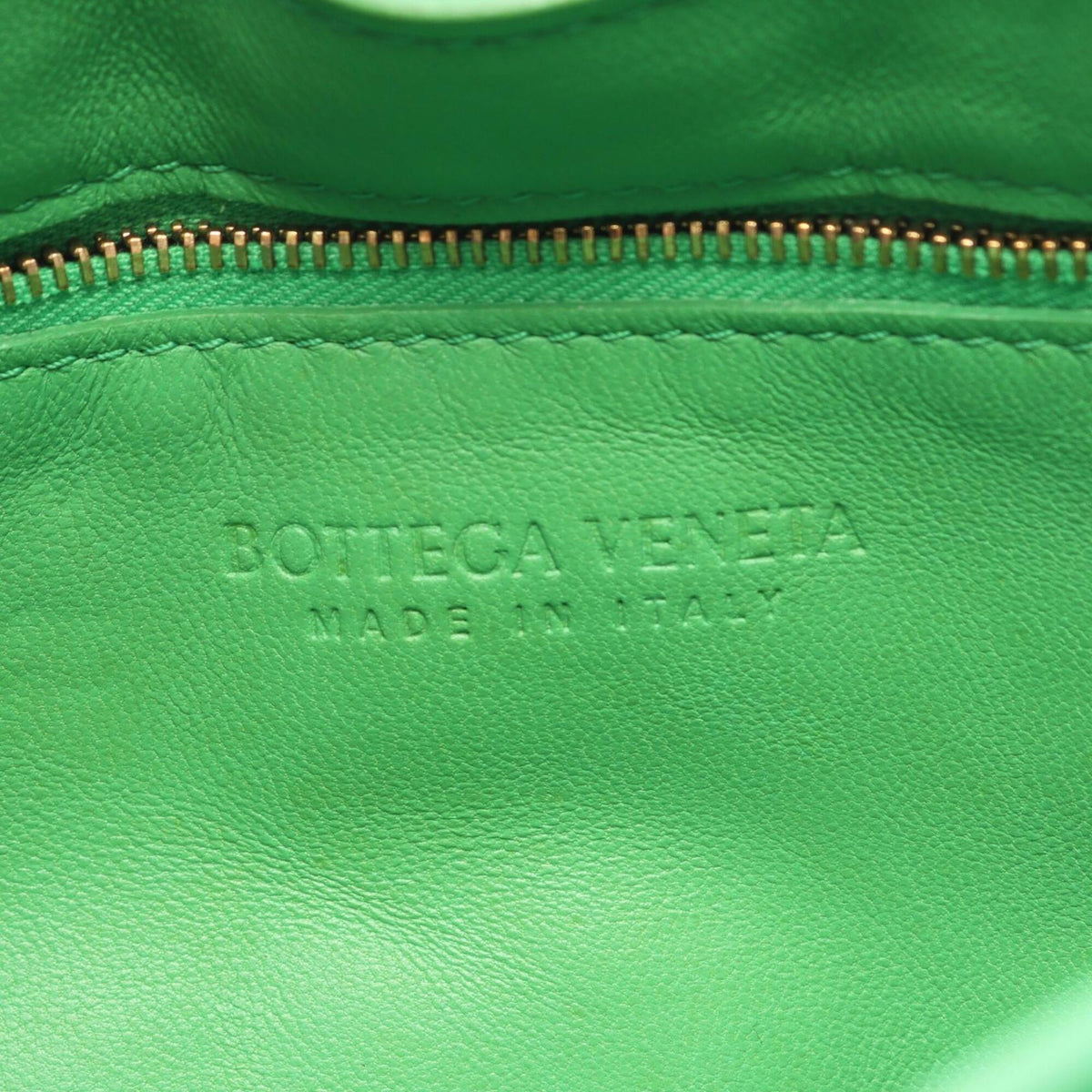 Bottega Veneta Green Leather Handbag Shoulder Bag (Pre-Owned)
