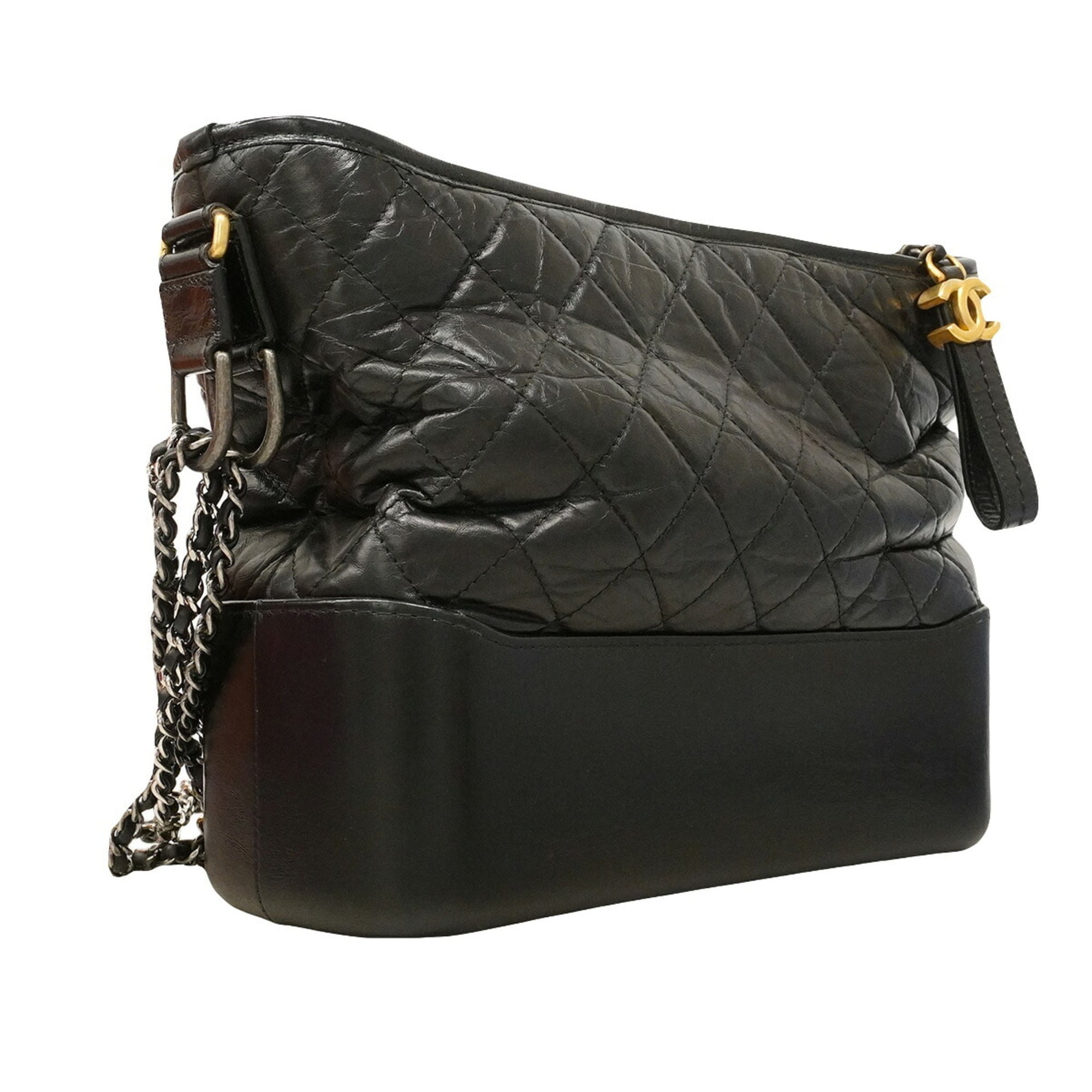 Chanel Black Leather Shoulder Bag (Pre-Owned)