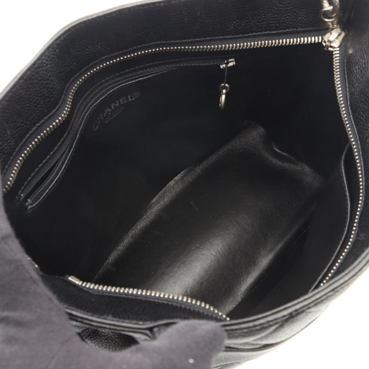 Chanel Black Leather Handbag Tote Bag (Pre-Owned)