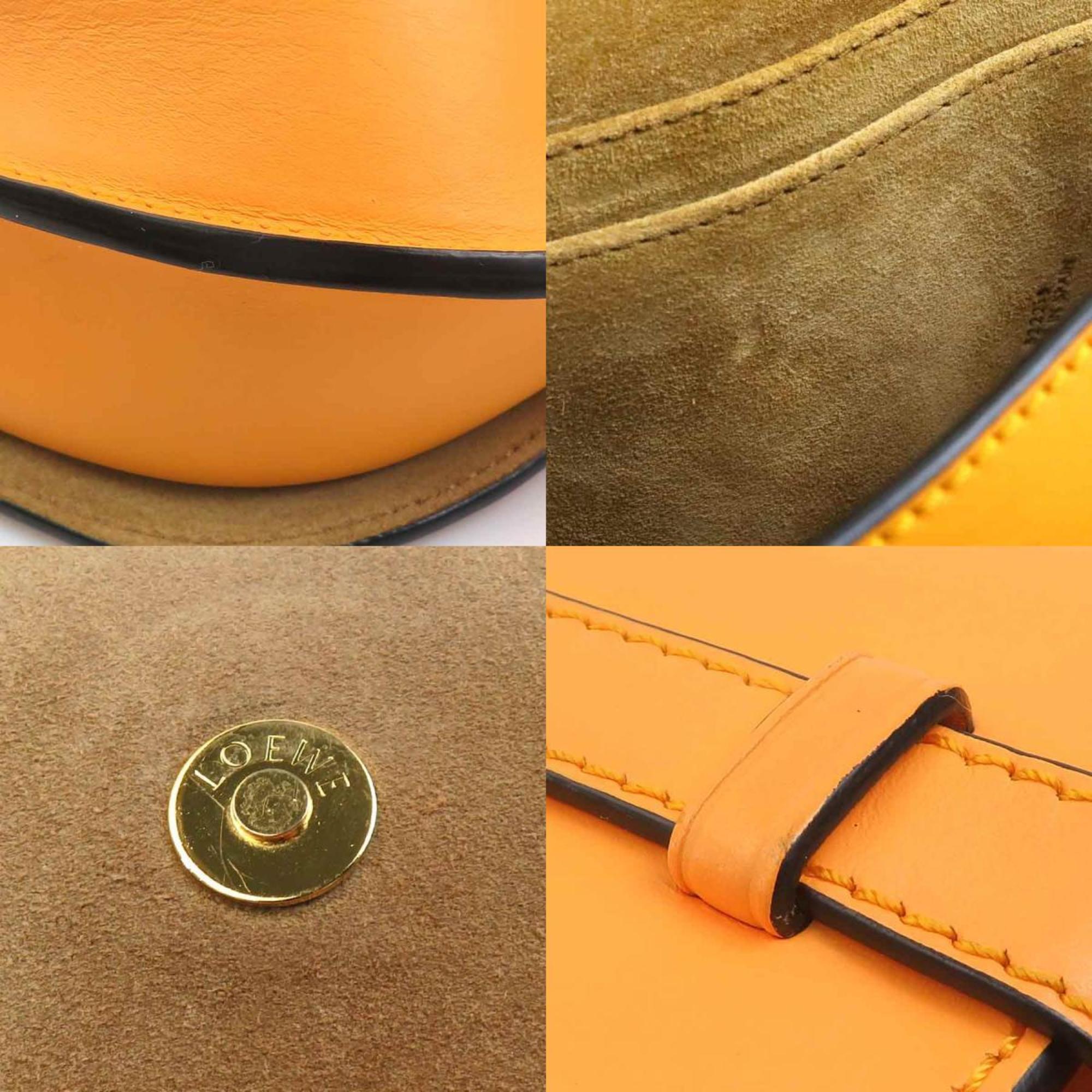 Loewe Orange Leather Shoulder Bag (Pre-Owned)