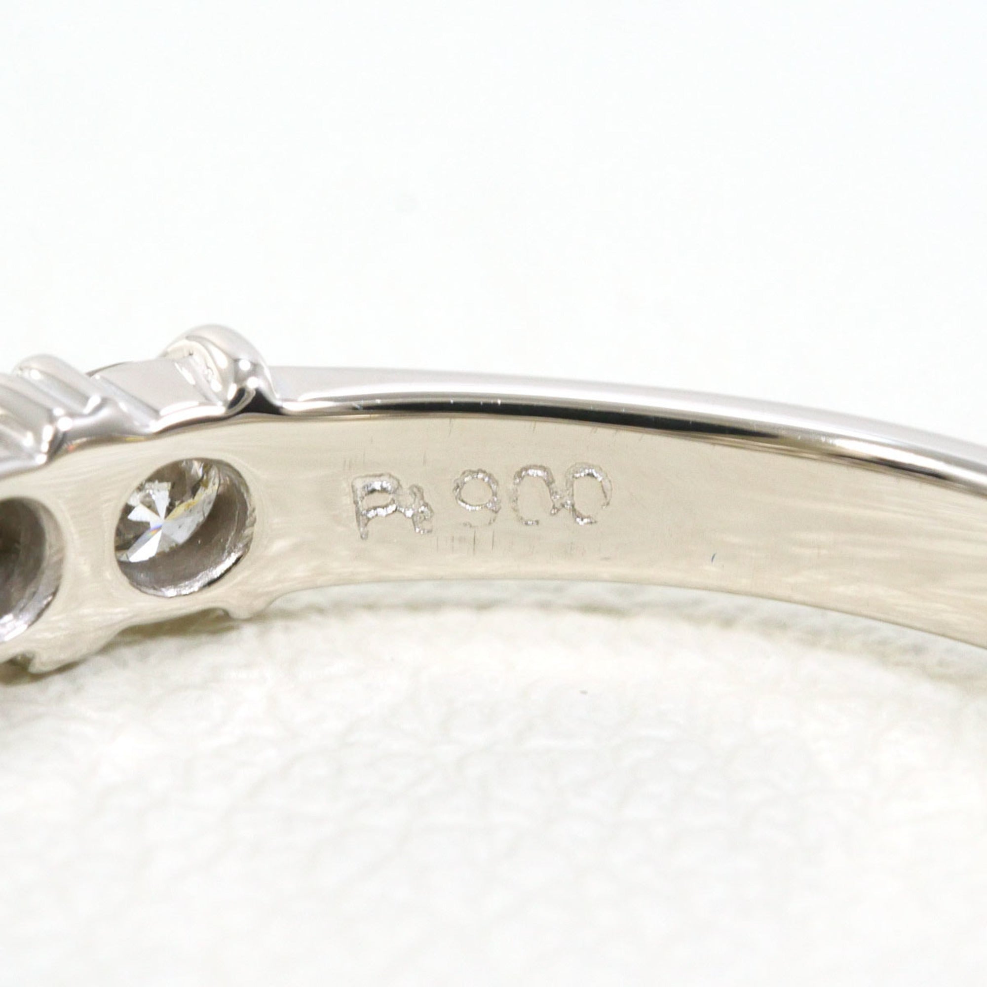 Unbranded Platinum Platinum 900 Band Ring (Pre-Owned)