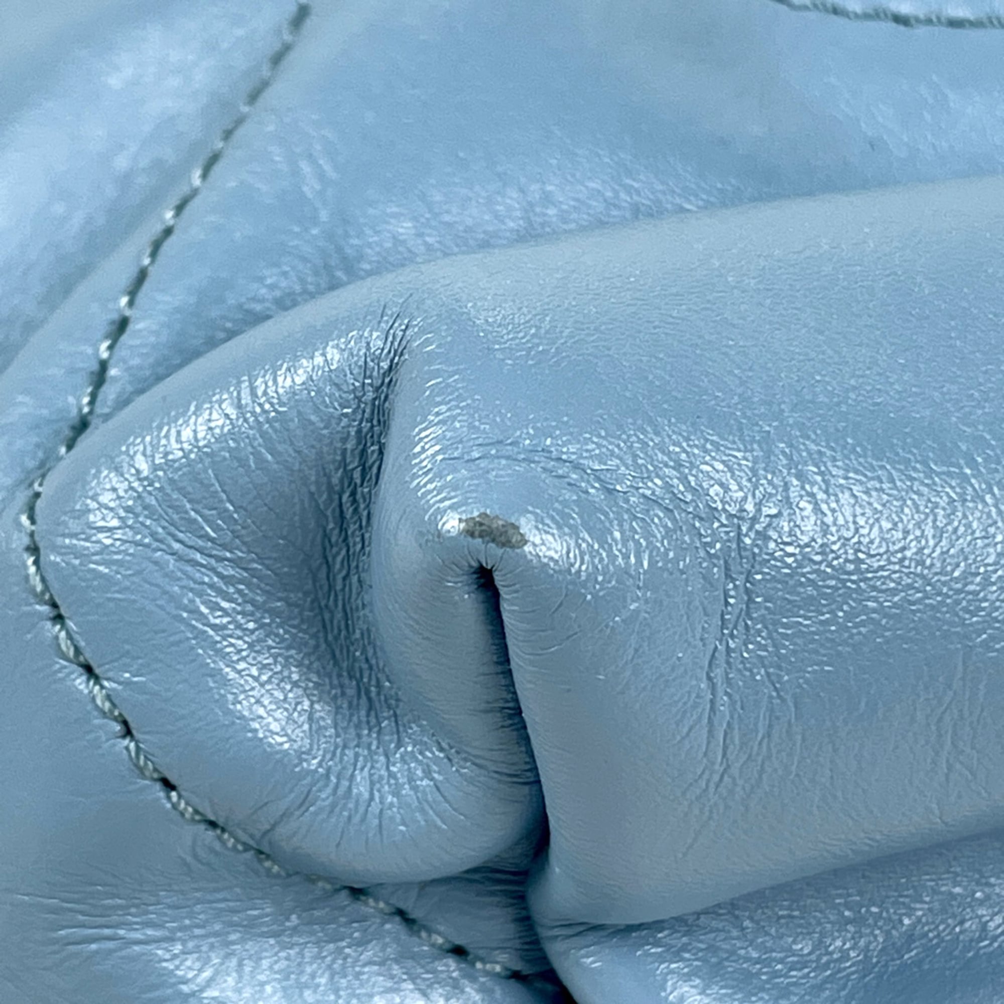 Chanel Matelasse Light Blue Leather Shoulder Bag (Pre-Owned)