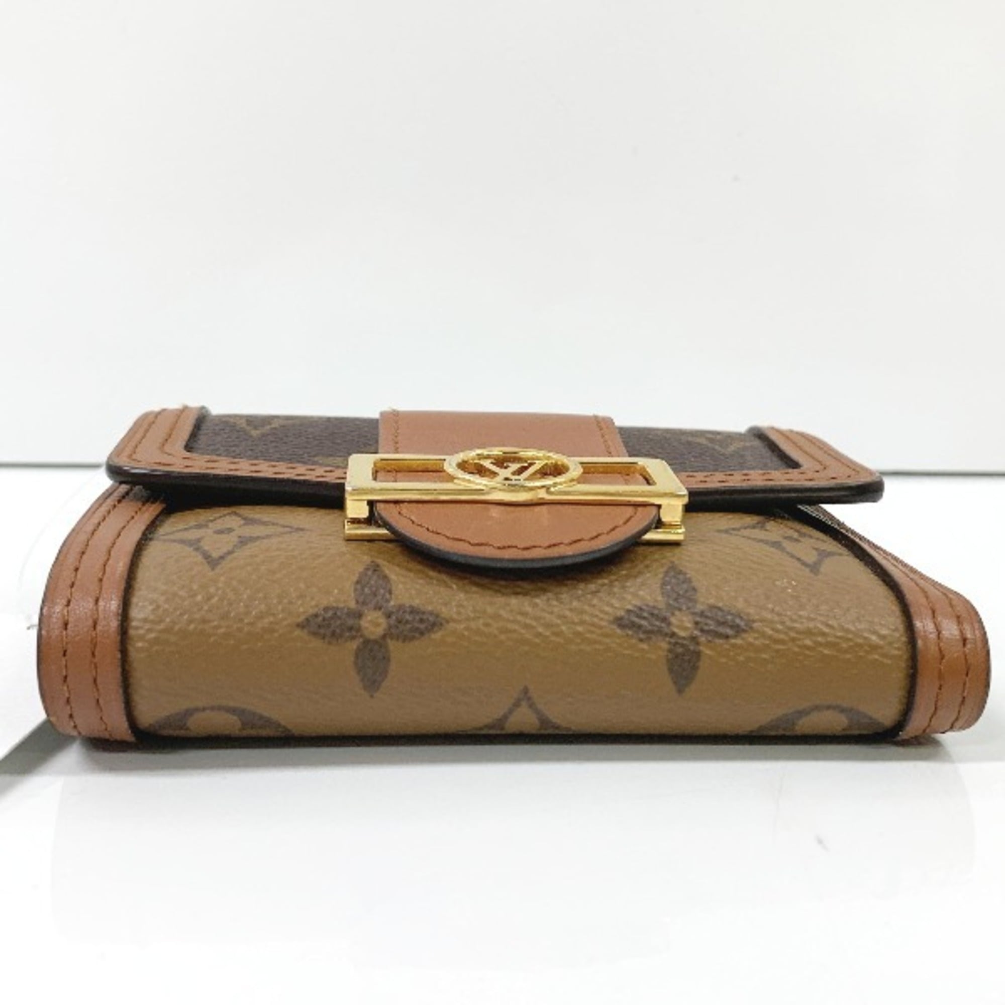 Louis Vuitton Brown Wallet (Tri-Fold) (Pre-Owned)