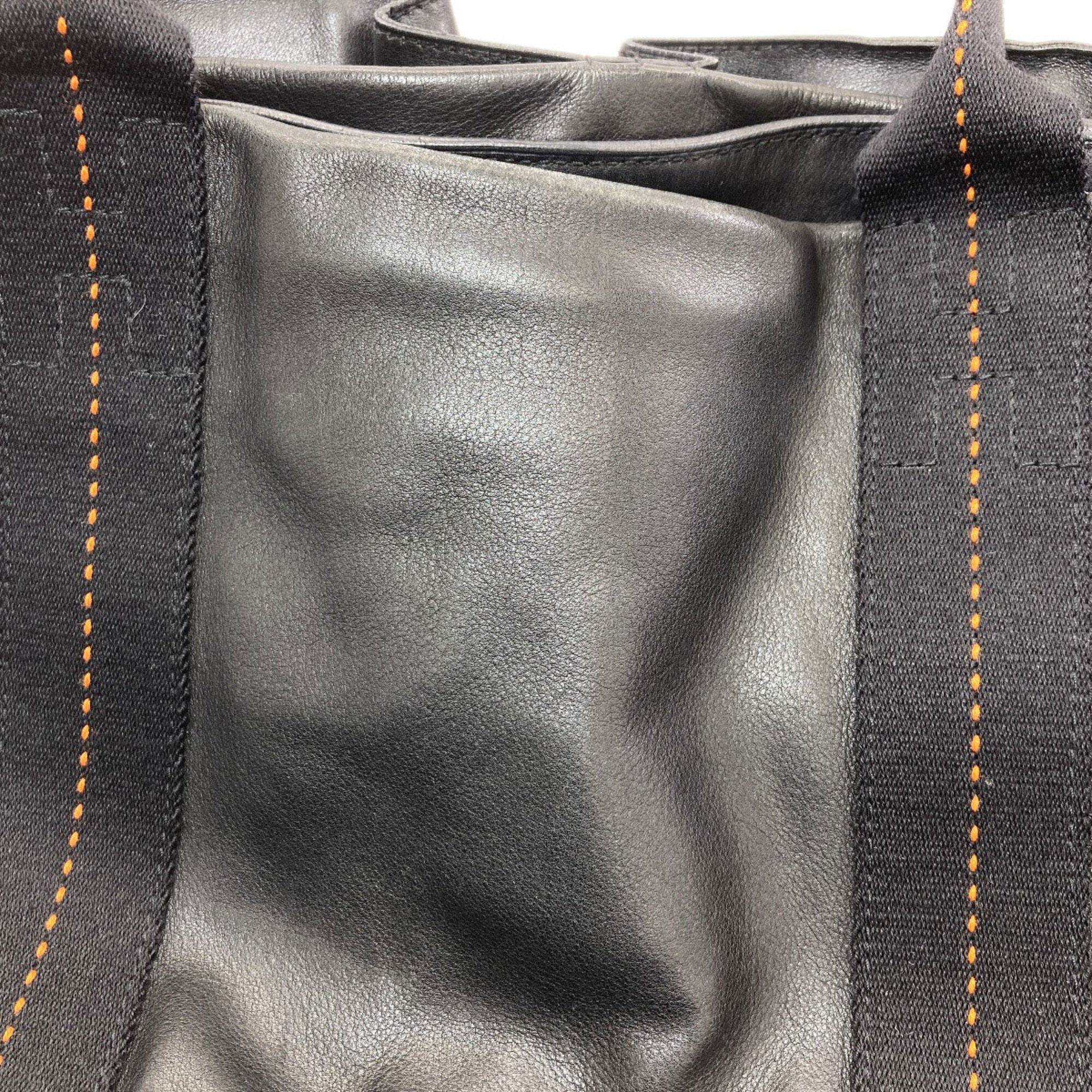 Hermes Black Leather Handbag (Pre-Owned)