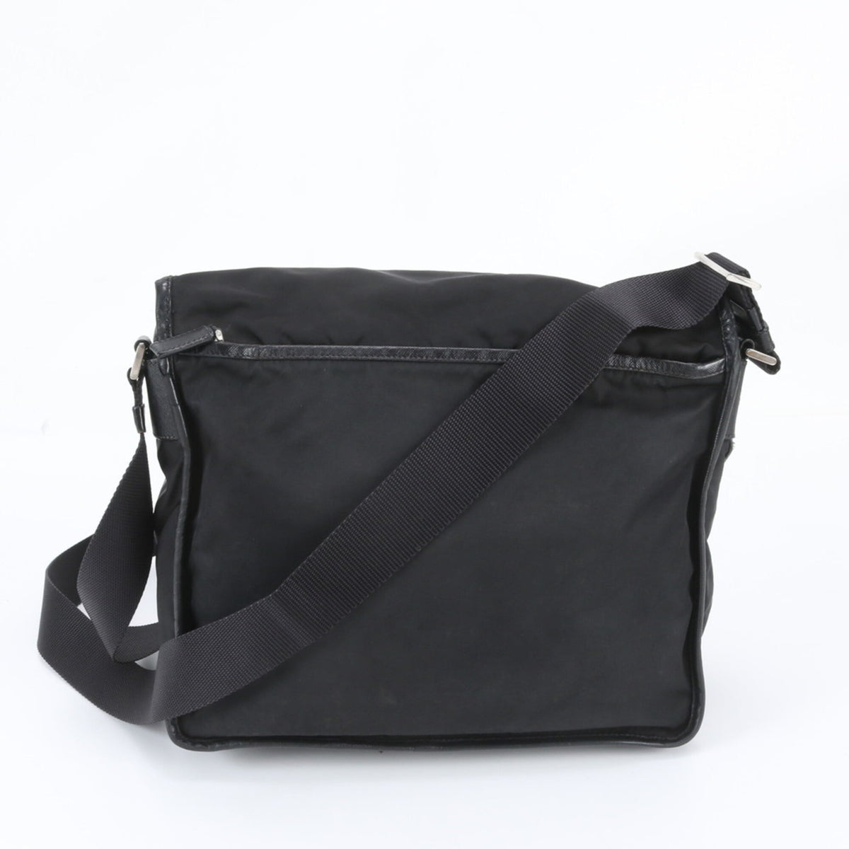 Prada Black Leather Nylon Messenger Bag Shoulder Bag (Pre-Owned)