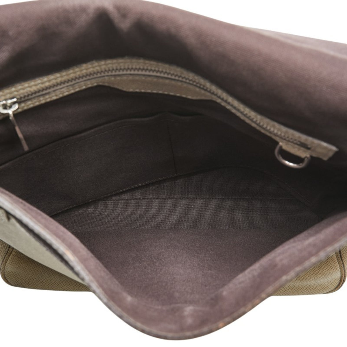 Louis Vuitton Taiga Beige Polaire Taiga Leather Shoulder Bag (Pre-Owned)