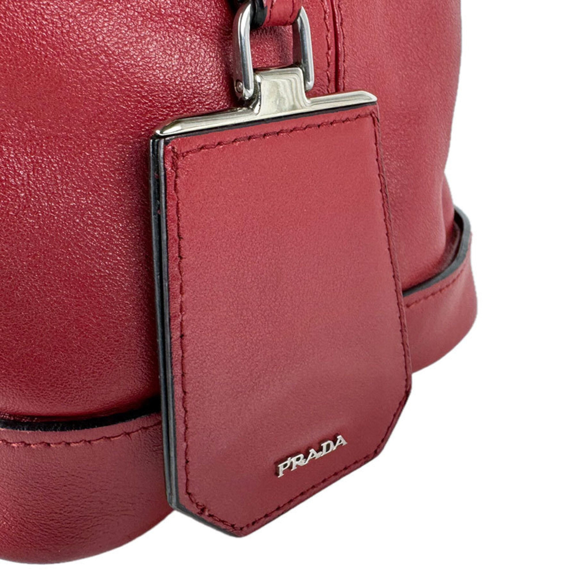 Prada Red Color Leather Shoulder Bag (Pre-Owned)