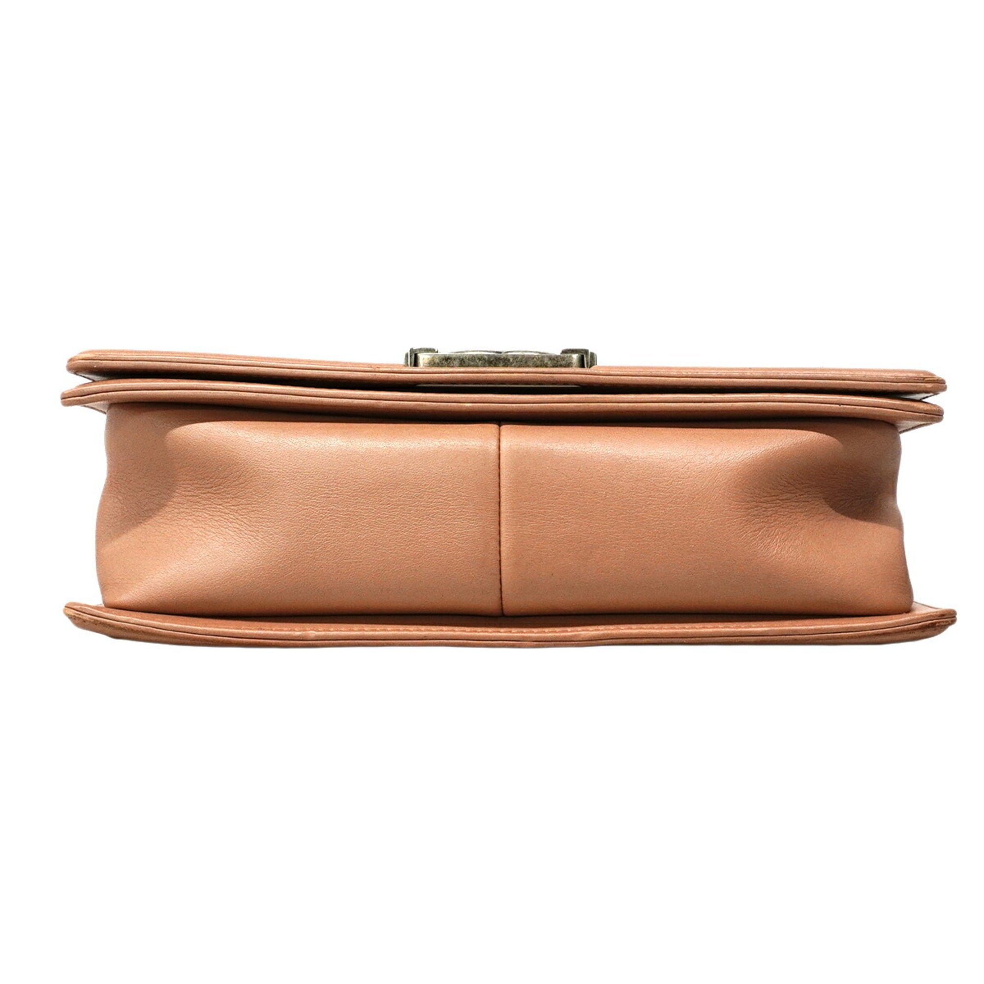 Chanel Pink Leather Shoulder Bag (Pre-Owned)