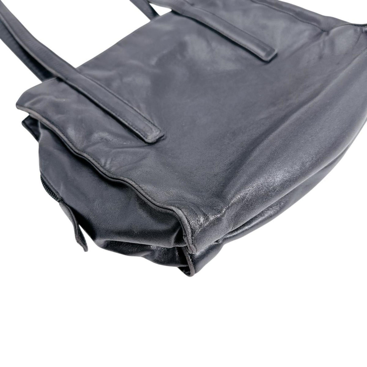 Prada Black Leather Tote Bag (Pre-Owned)