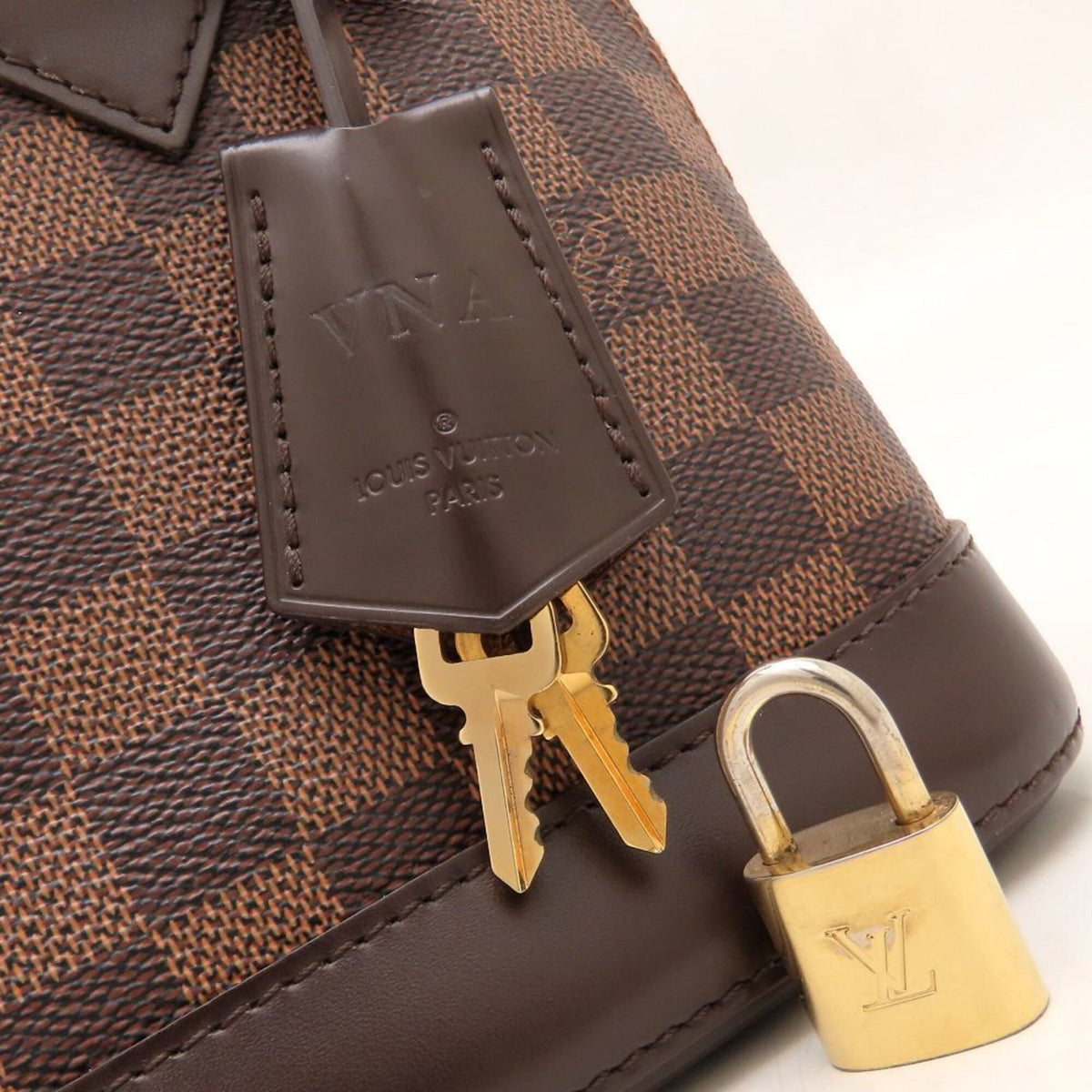 Louis Vuitton Damier Ebene Damier Canvas Handbag (Pre-Owned)