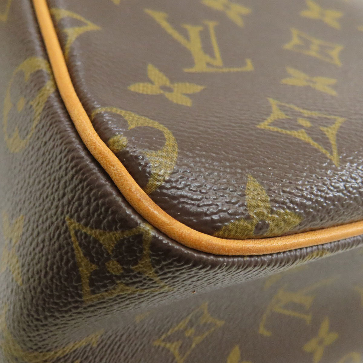 Louis Vuitton Brown Monogram Monogram Canvas Shoulder Bag (Pre-Owned)