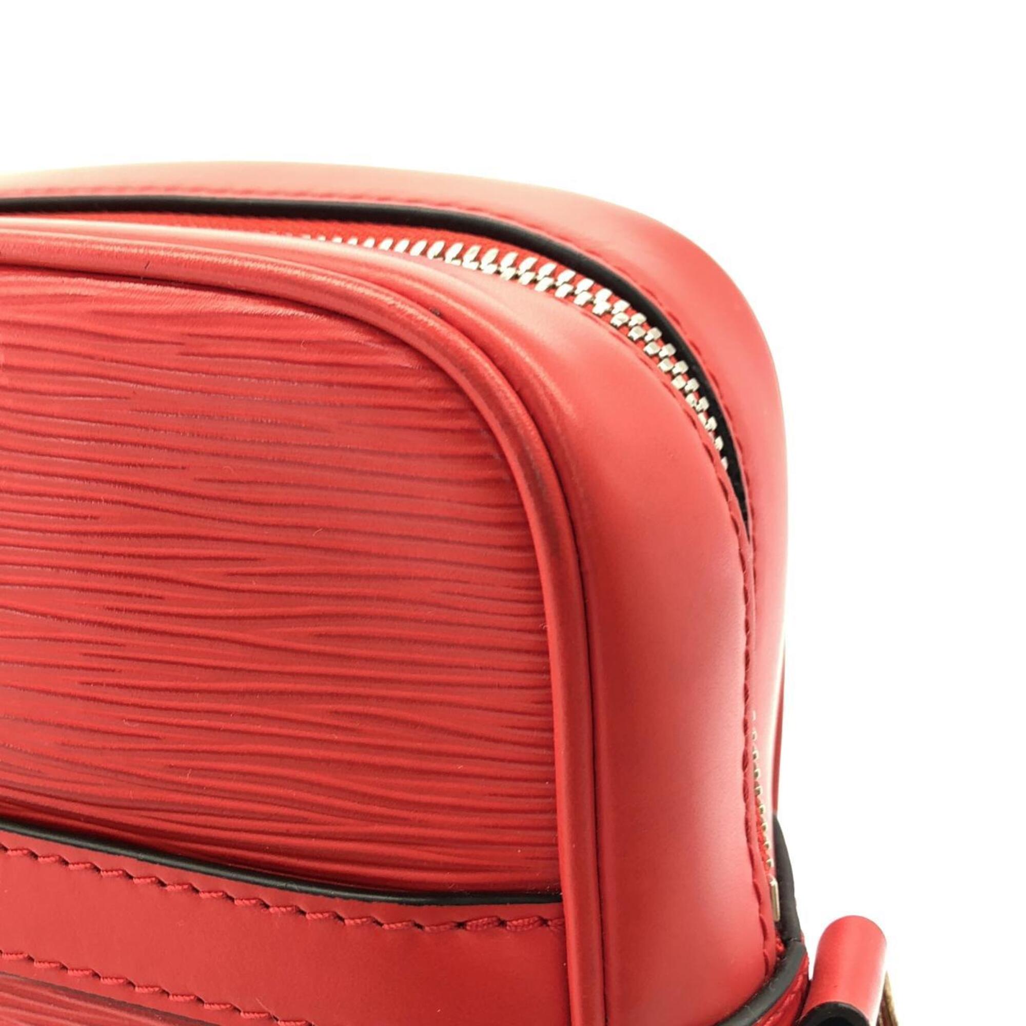 Louis Vuitton Rouge Leather Shoulder Bag (Pre-Owned)
