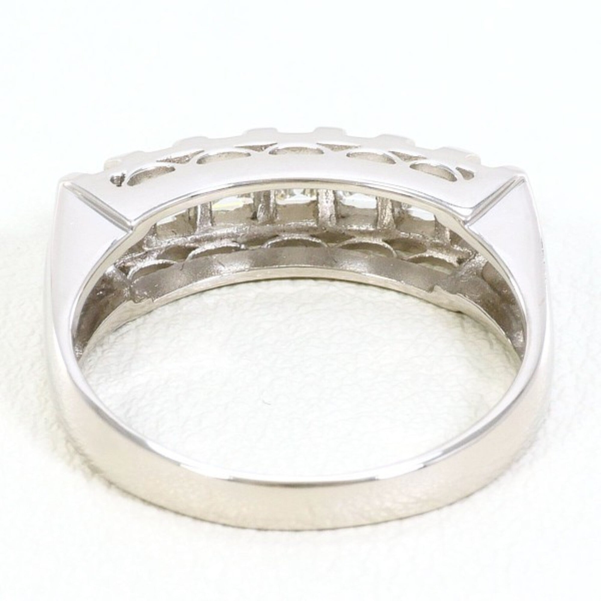 Unbranded Platinum Platinum 900 Band Ring (Pre-Owned)