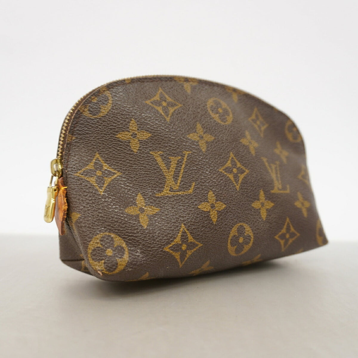 Louis Vuitton Brown Pouch (Pre-Owned)