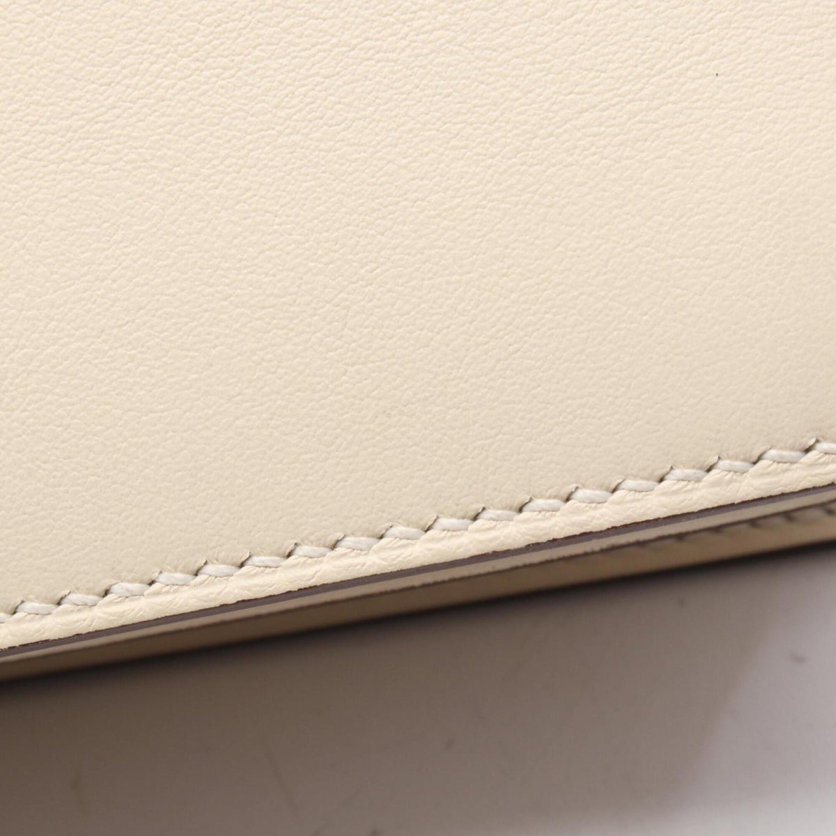 Hermes Ivory Swift Leather Leather Handbag Shoulder Bag (Pre-Owned)