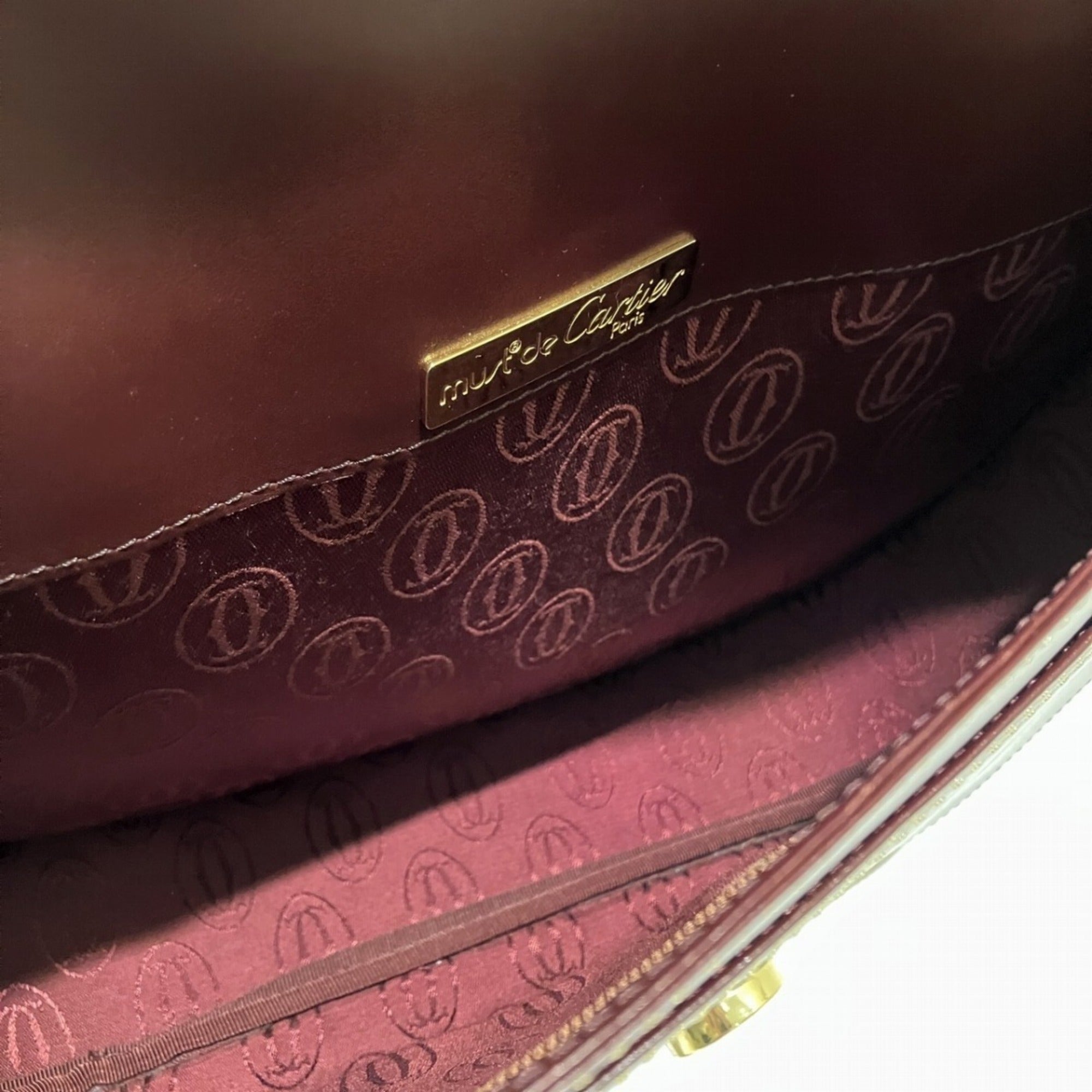 Cartier Bordeaux Leather Shoulder Bag (Pre-Owned)