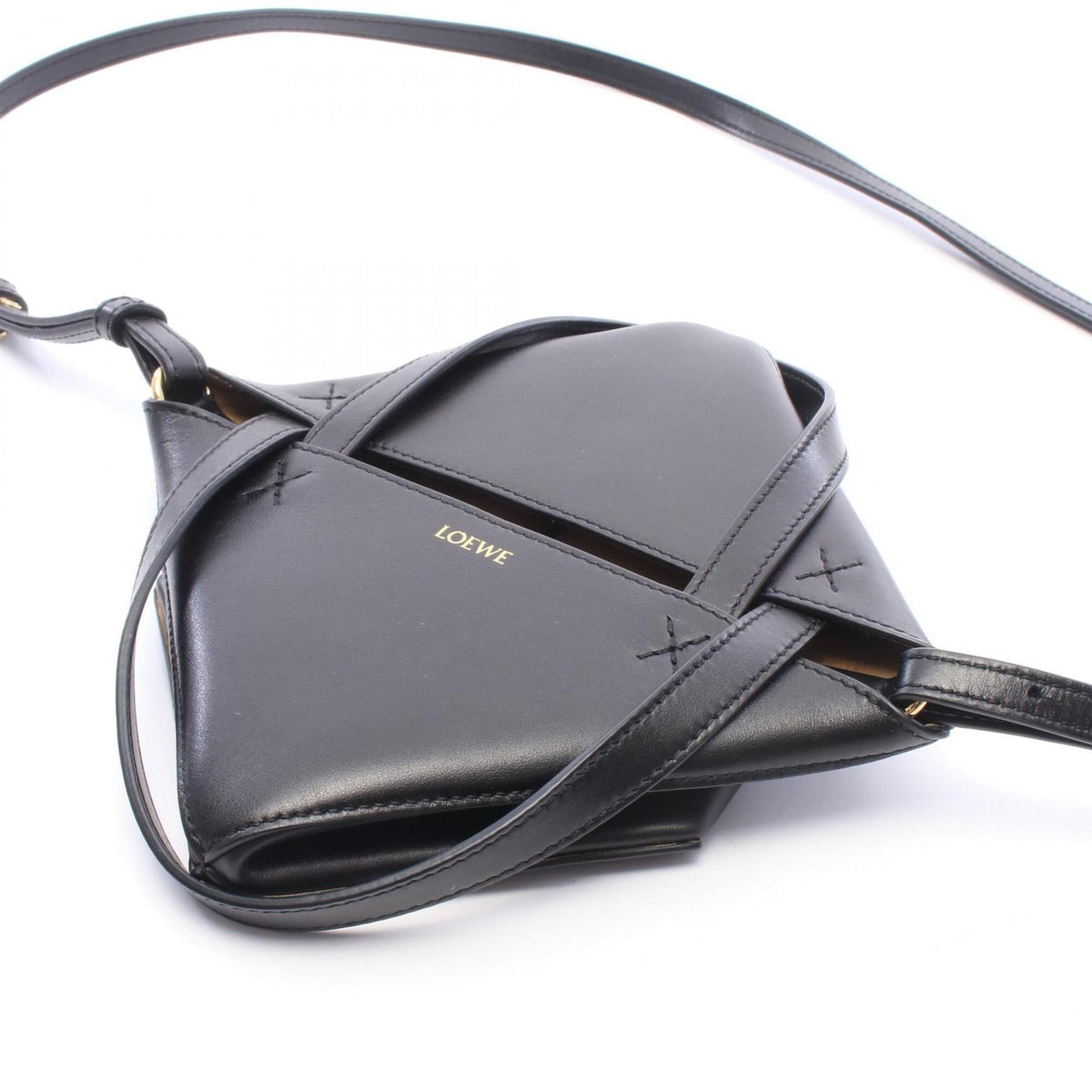 Loewe Black Leather Handbag (Pre-Owned)