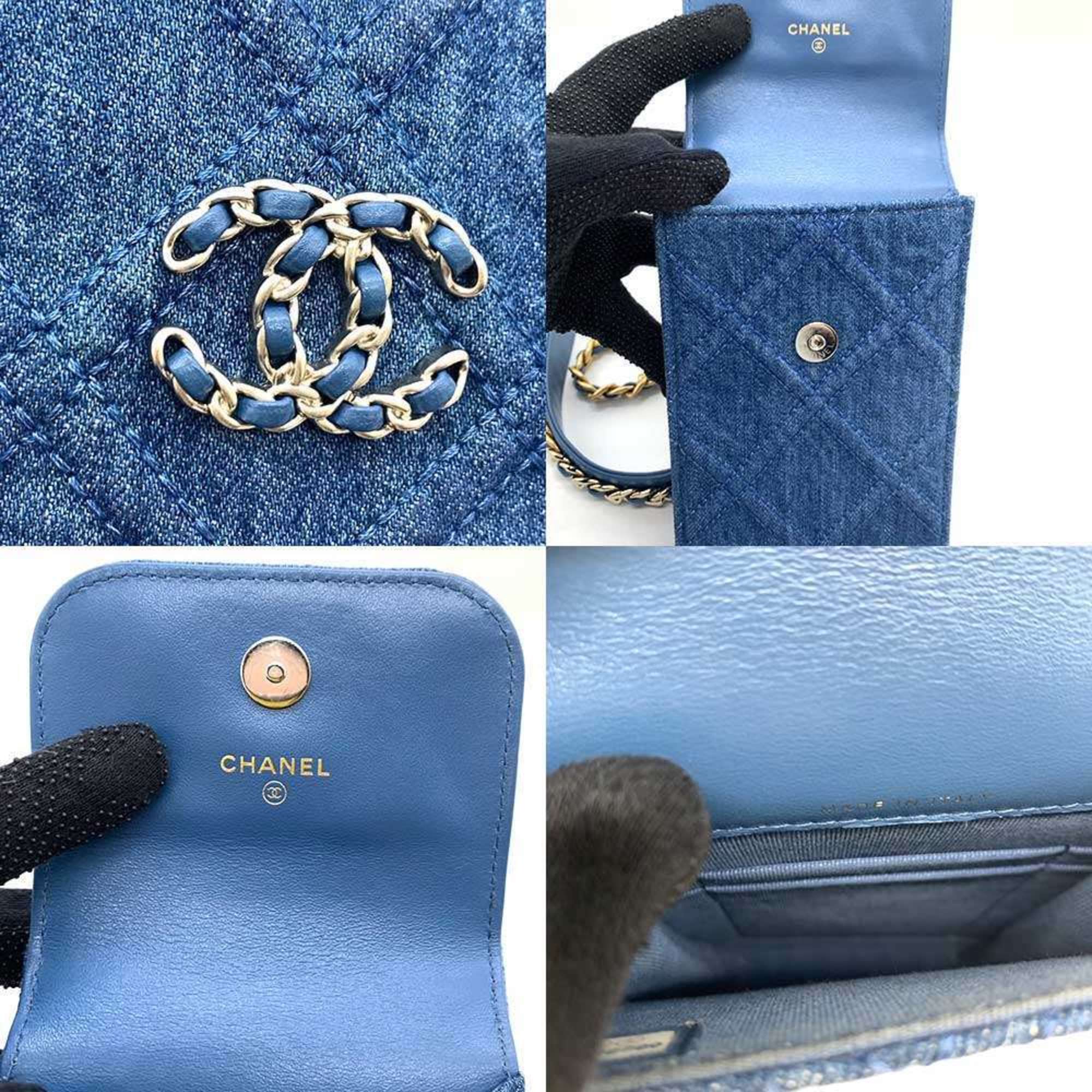 Chanel Denim Blue Denim Pochette Shoulder Bag (Pre-Owned)