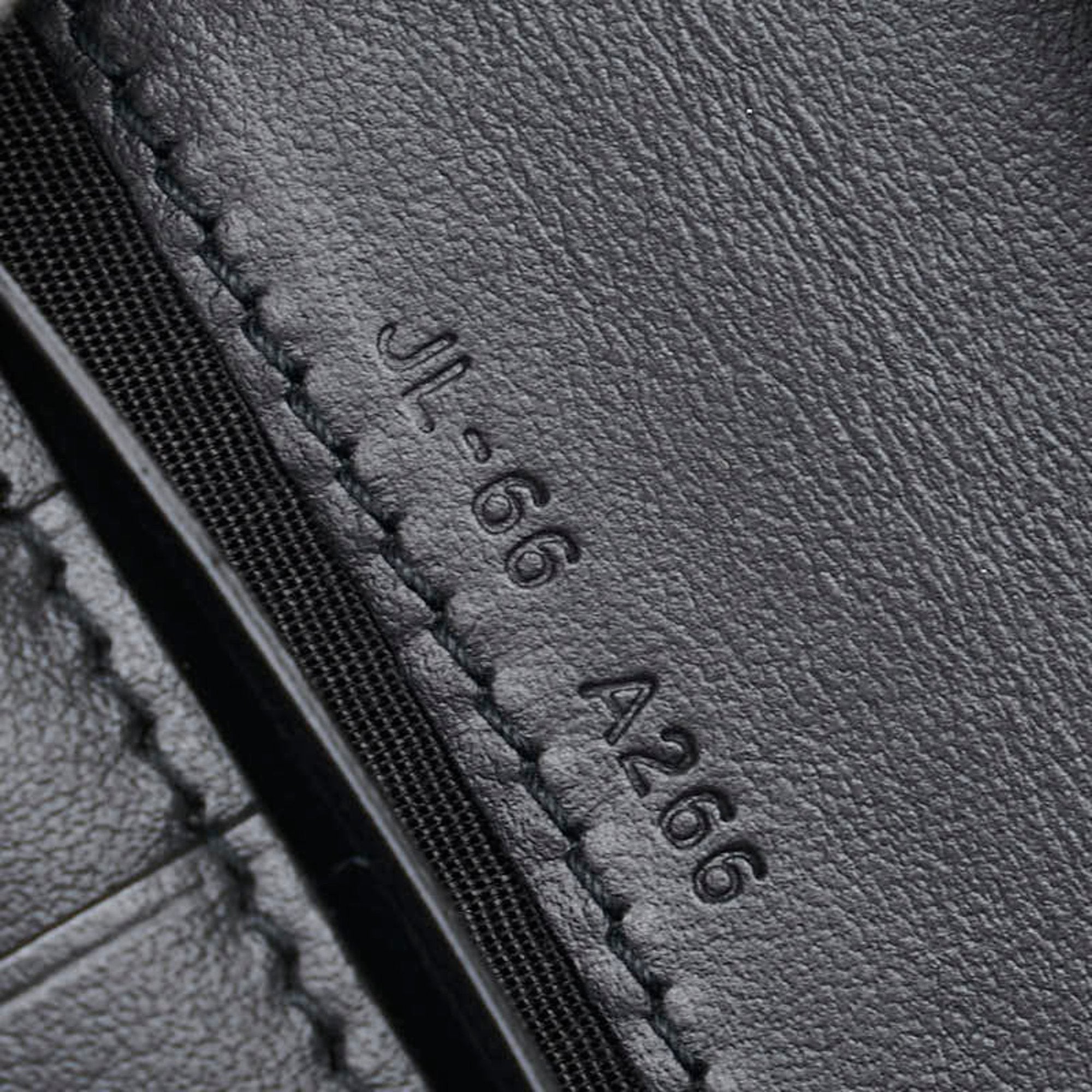 Salvatore Ferragamo Black Leather Long Wallet (Bi-Fold) (Pre-Owned)
