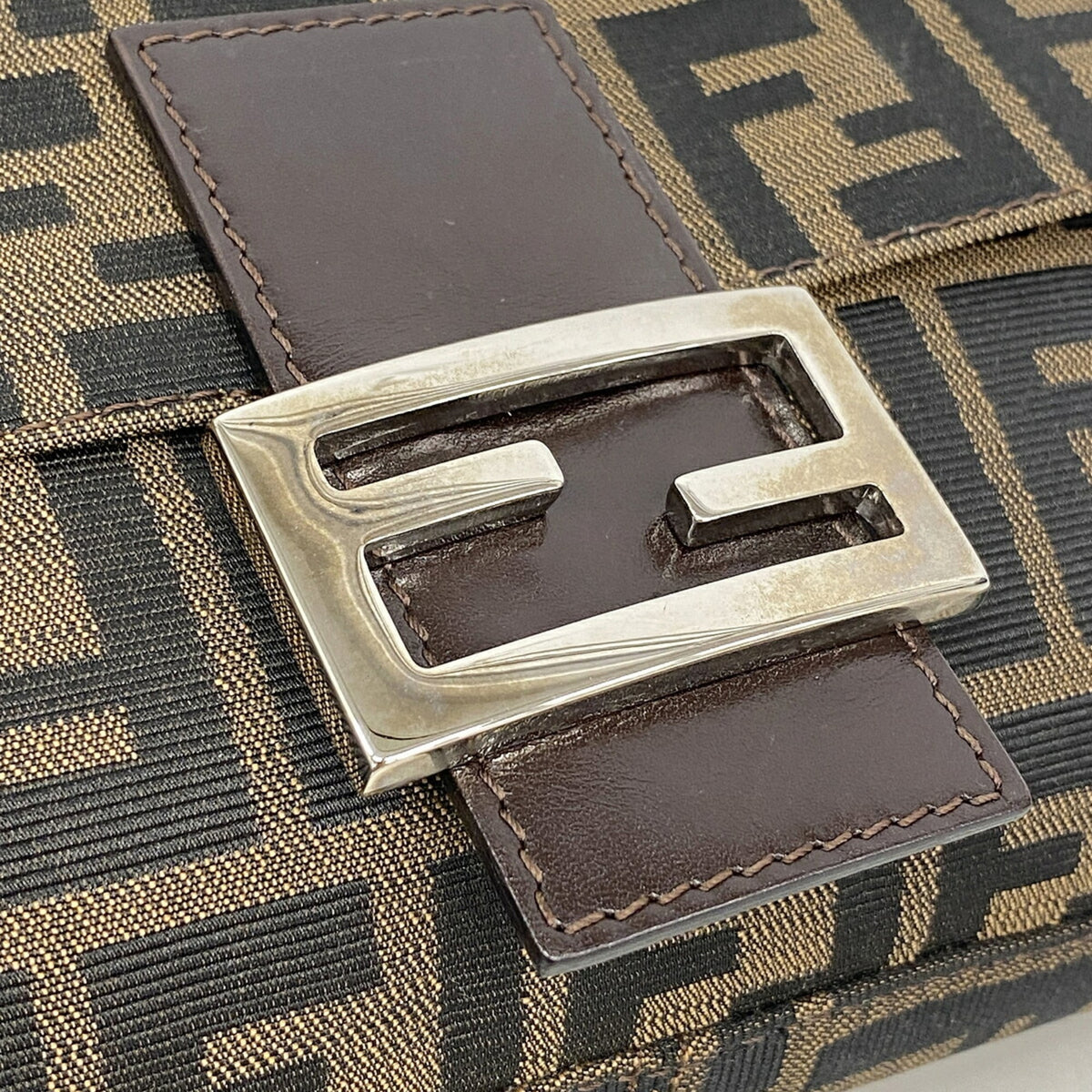 Fendi Brown Nylon Canvas Handbag (Pre-Owned)