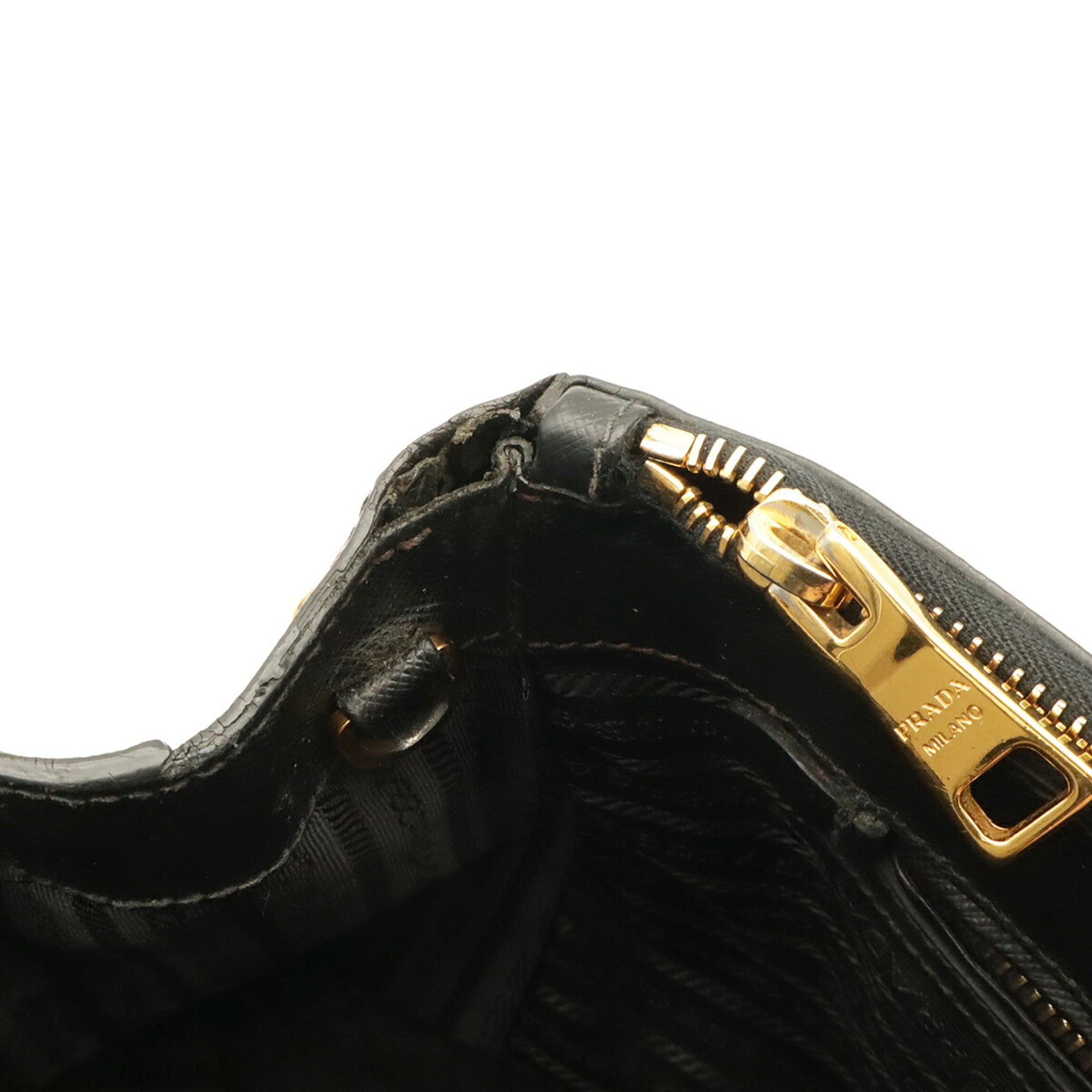 Prada Saffiano Black Nero Leather Handbag Shoulder Bag (Pre-Owned)