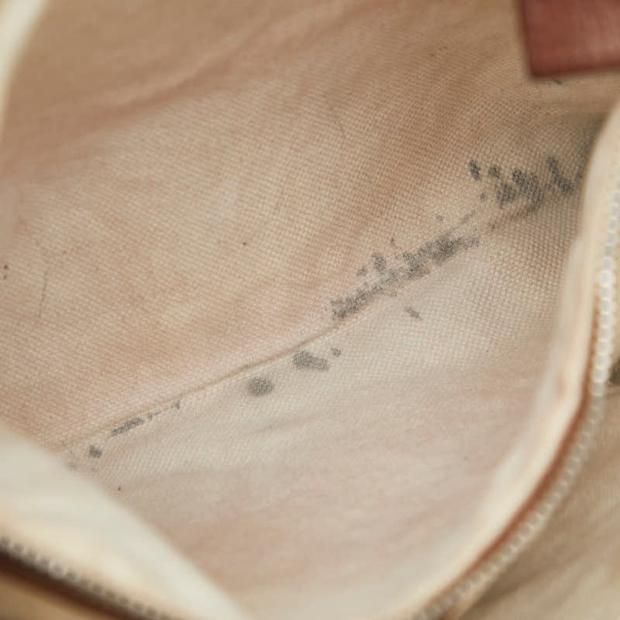 Gucci Brown Leather Shoulder Bag (Pre-Owned)