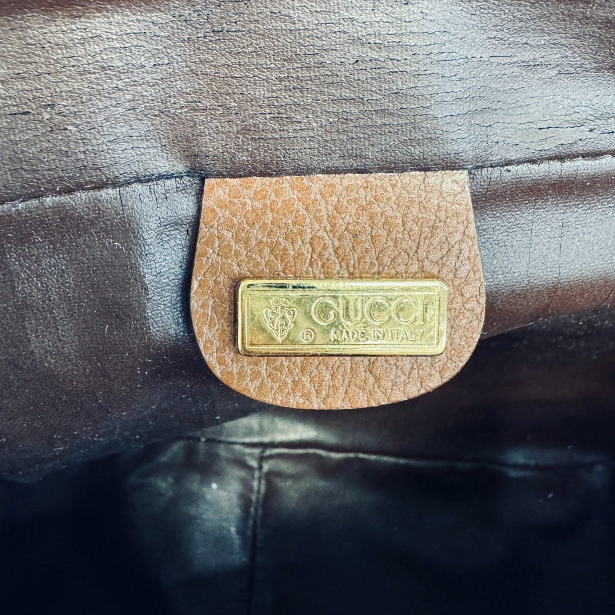 Gucci Brown Leather Clutch Bag Pouch (Pre-Owned)