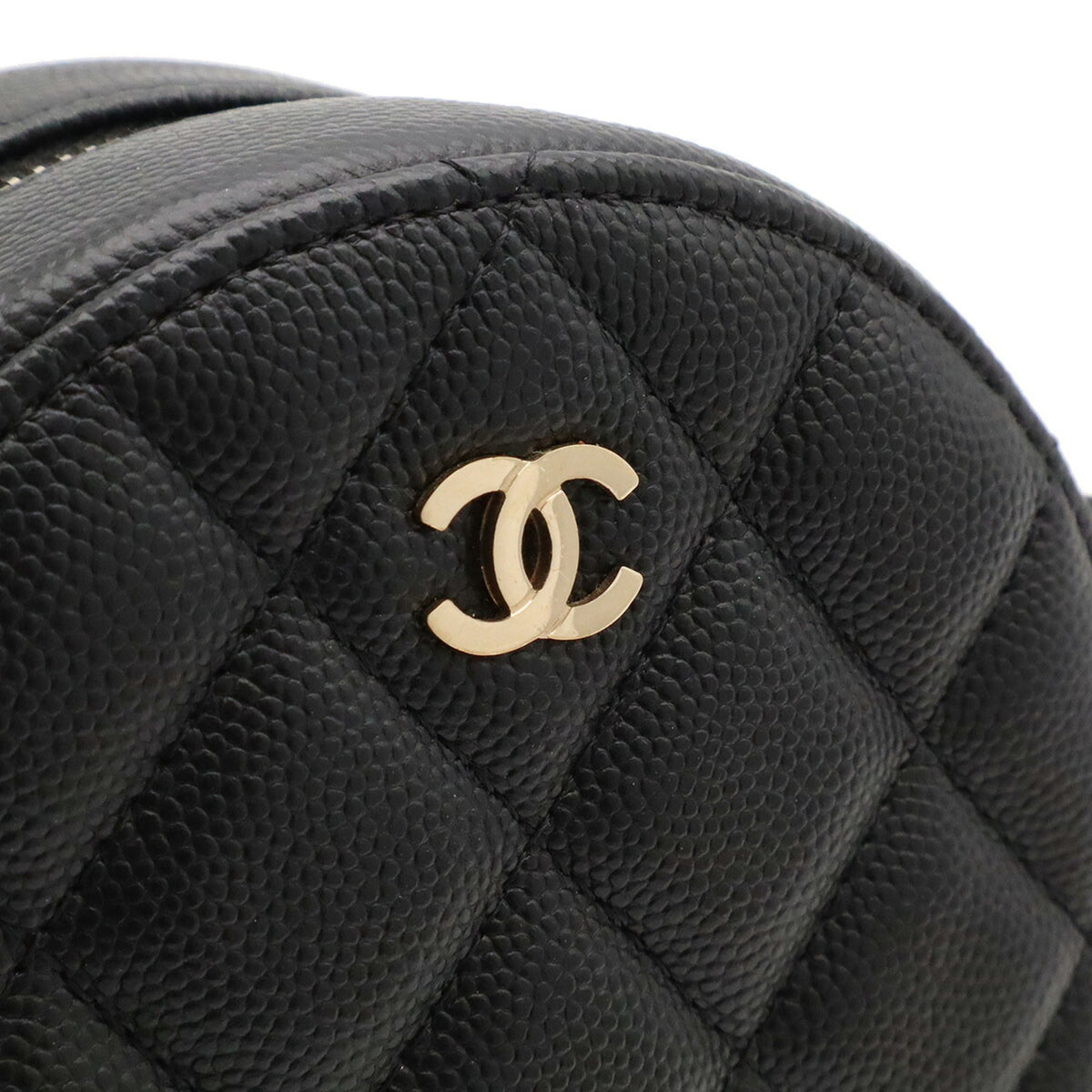 Chanel Matelasse Black Grained Calfskin Pochette Shoulder Bag (Pre-Owned)