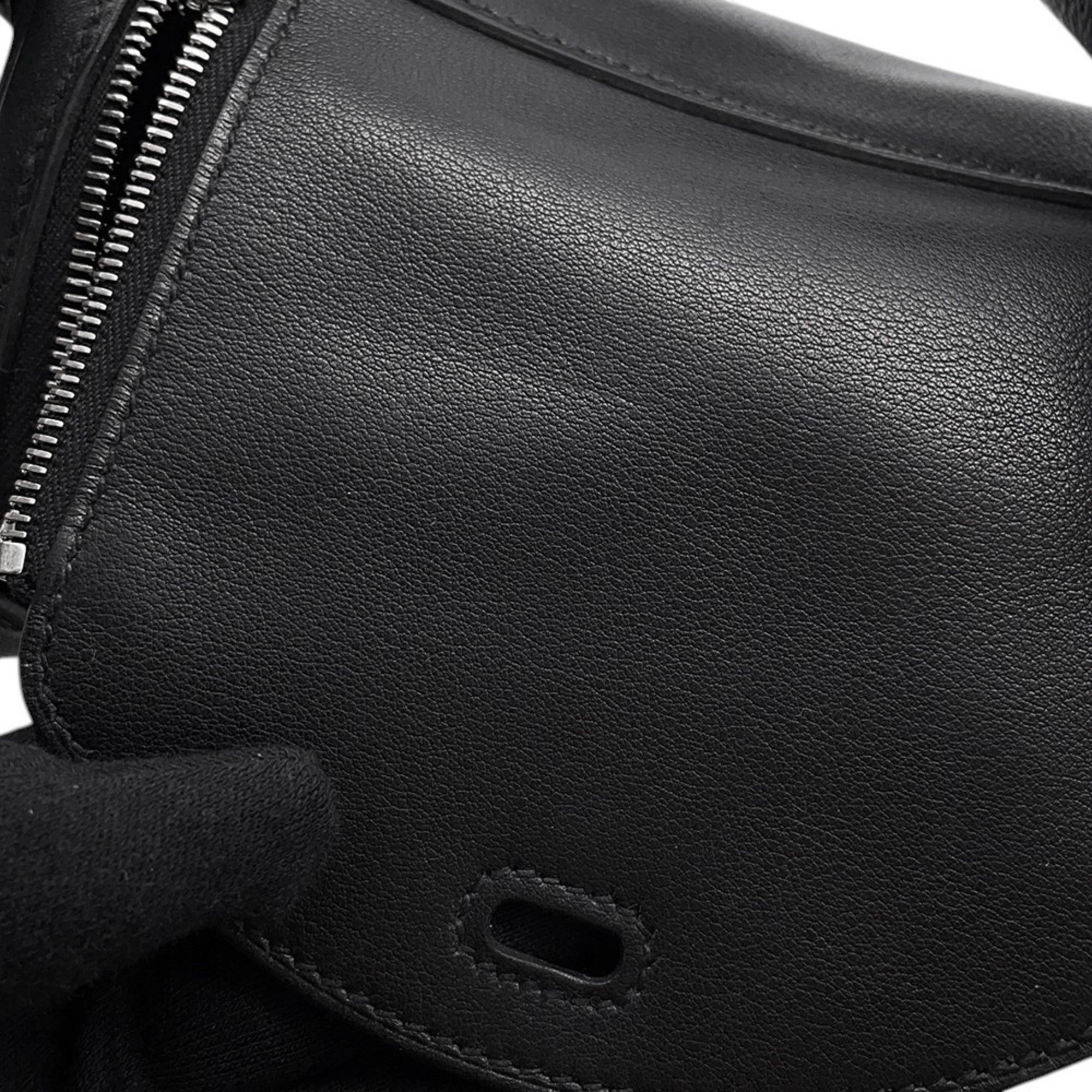 Hermes Black Handbag (Pre-Owned)