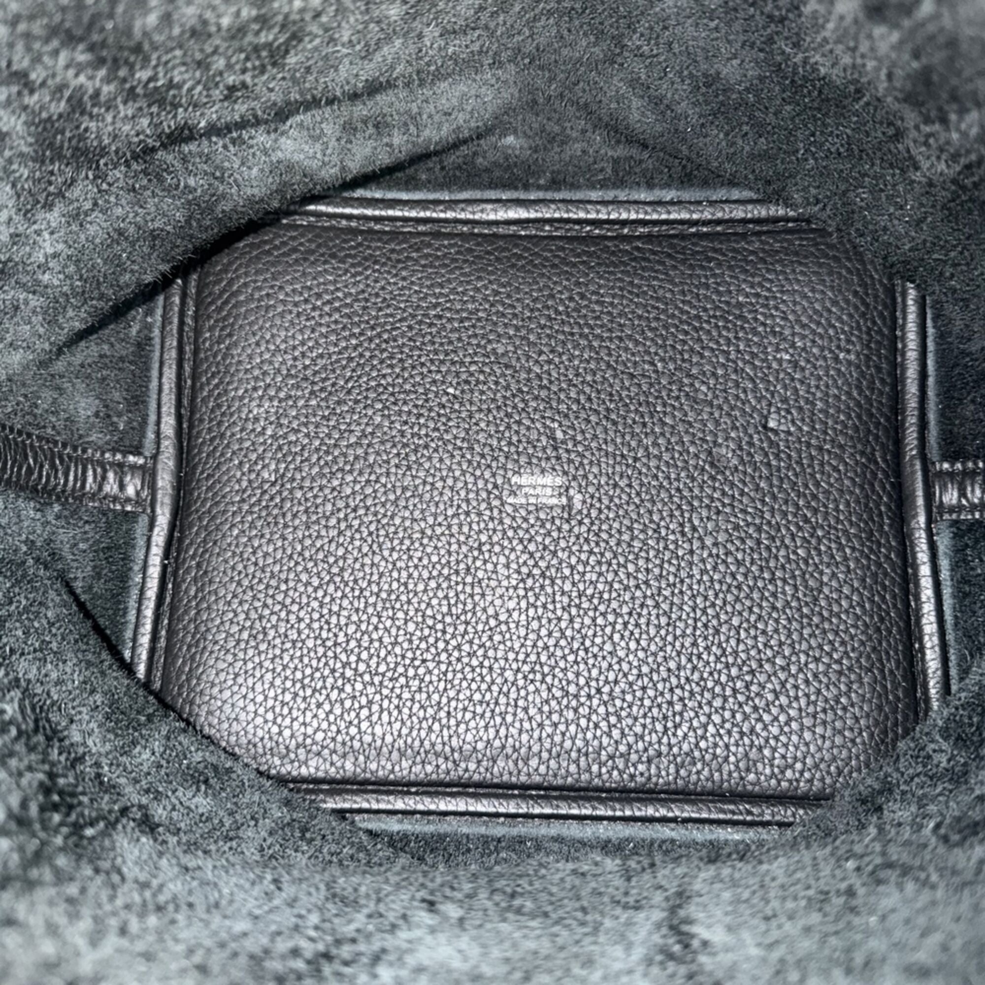Hermes Black Leather Handbag (Pre-Owned)