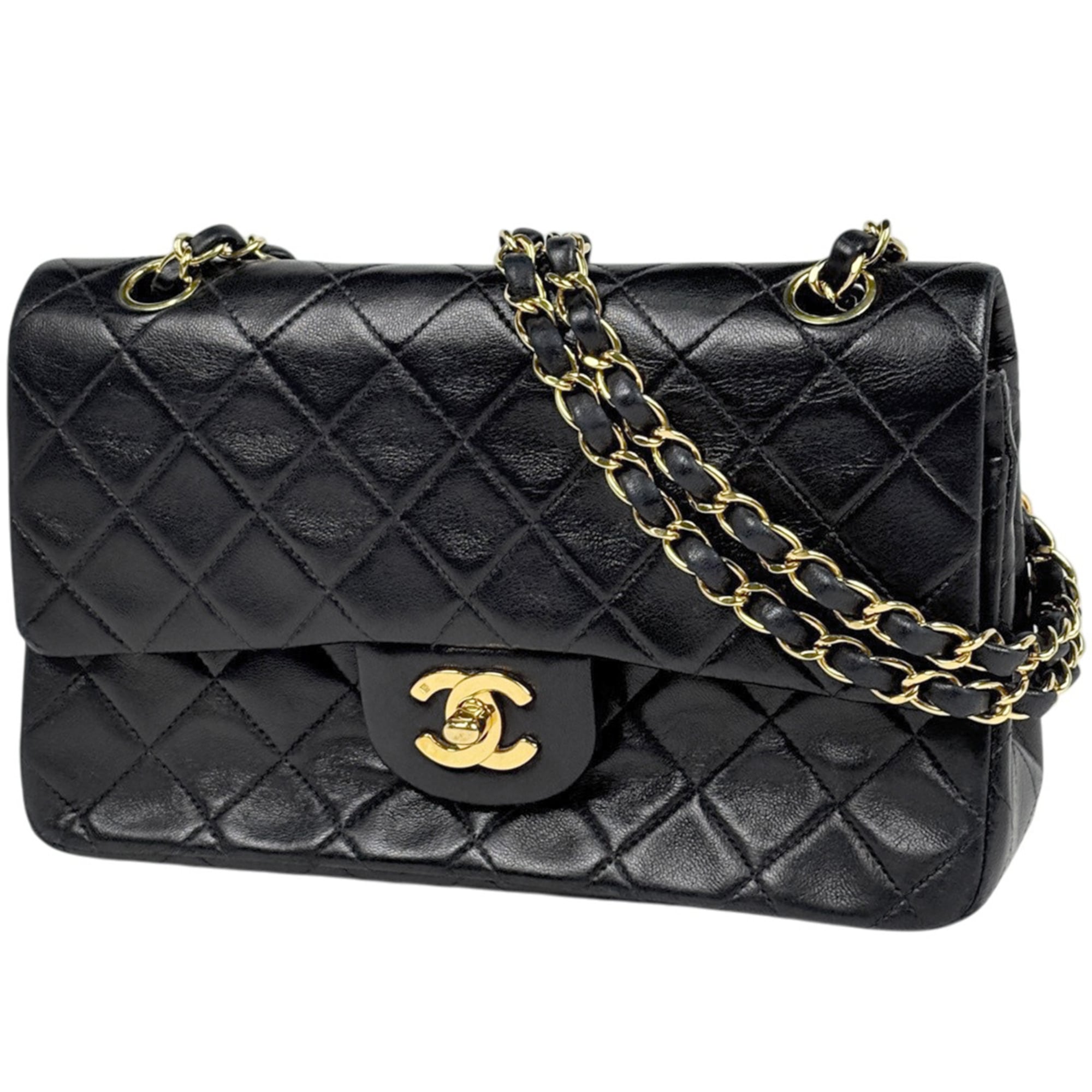 Chanel Black Leather Shoulder Bag (Pre-Owned)