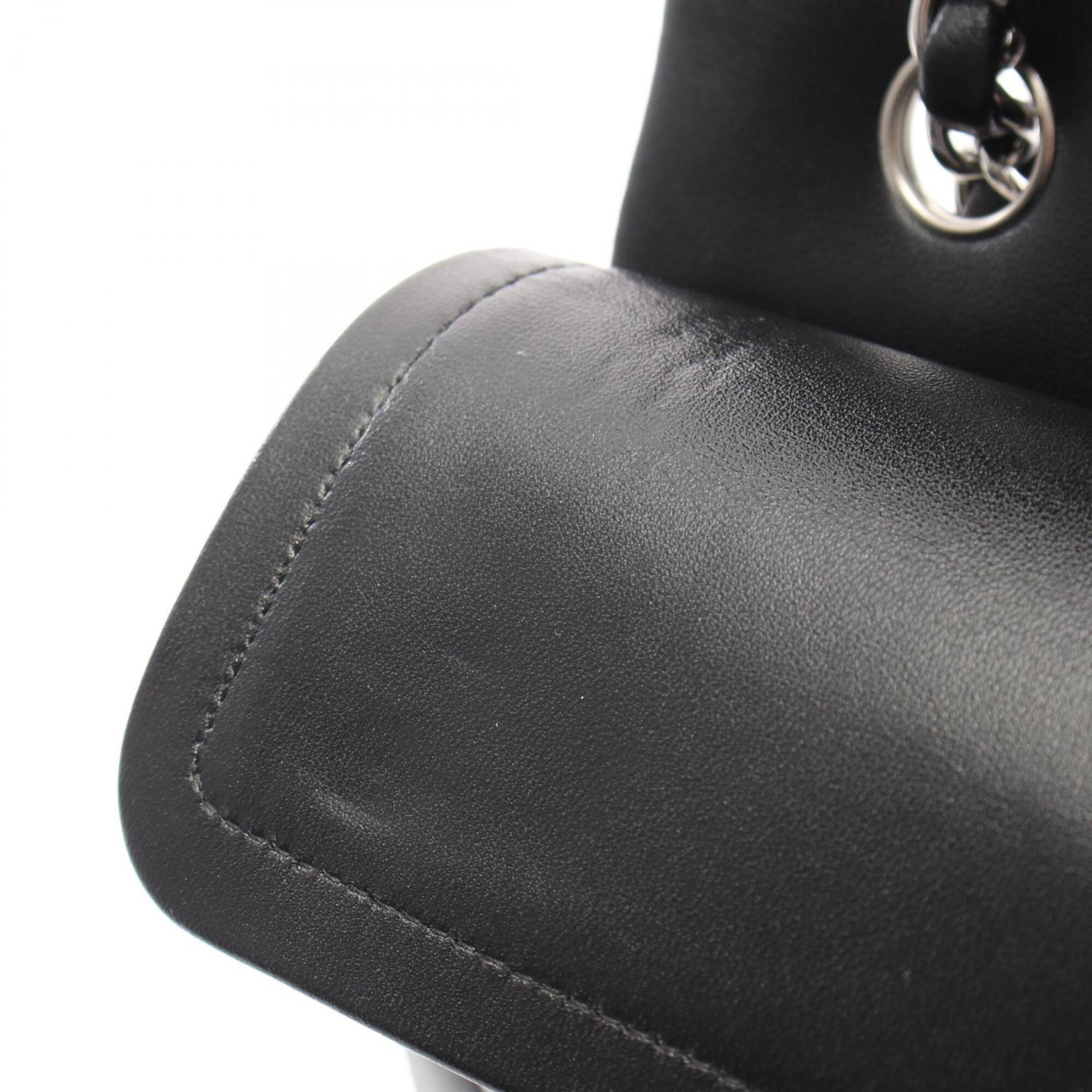 Chanel Black Leather Handbag Shoulder Bag (Pre-Owned)