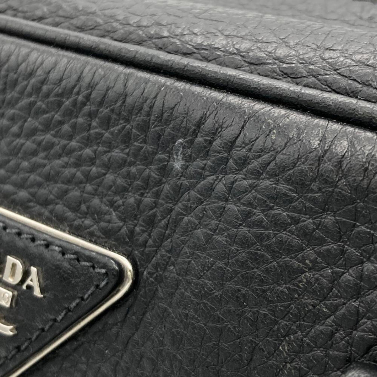 Prada Black Leather Handbag Shoulder Bag (Pre-Owned)
