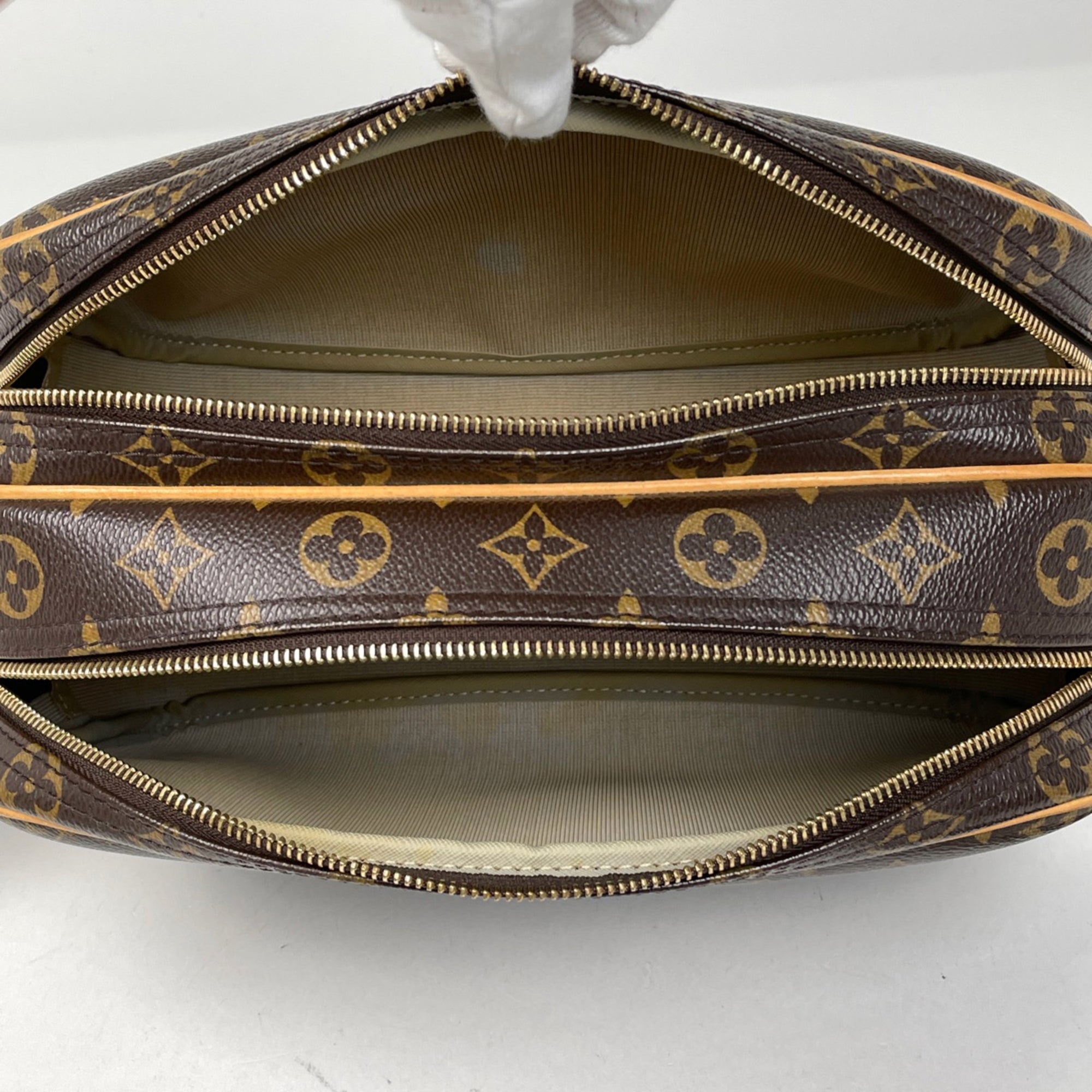 Louis Vuitton Brown Monogram Shoulder Bag (Pre-Owned)
