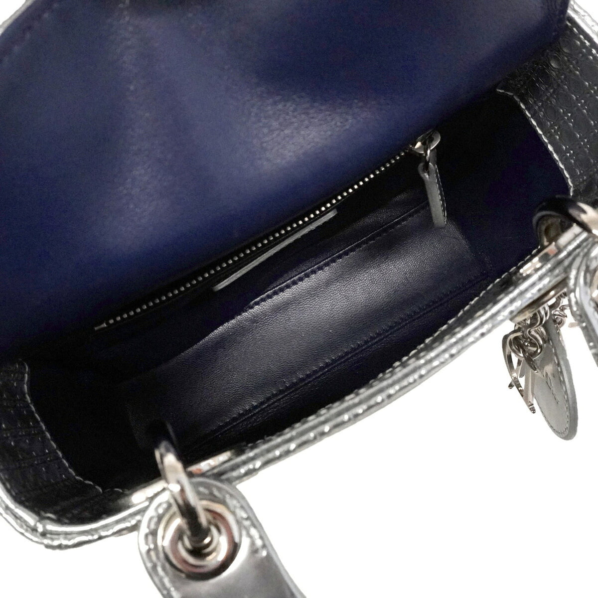 Christian Dior Silver Leather Handbag (Pre-Owned)