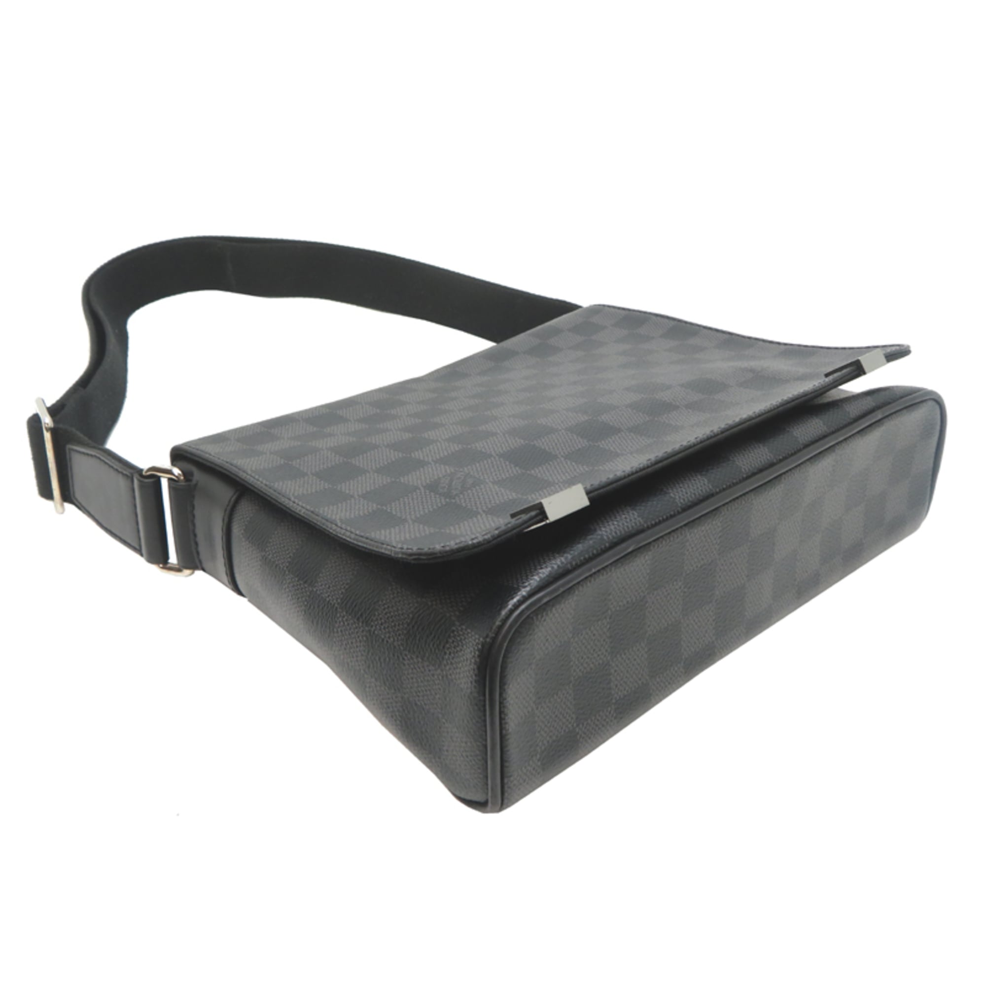 Louis Vuitton Black Damier Graphite Shoulder Bag (Pre-Owned)