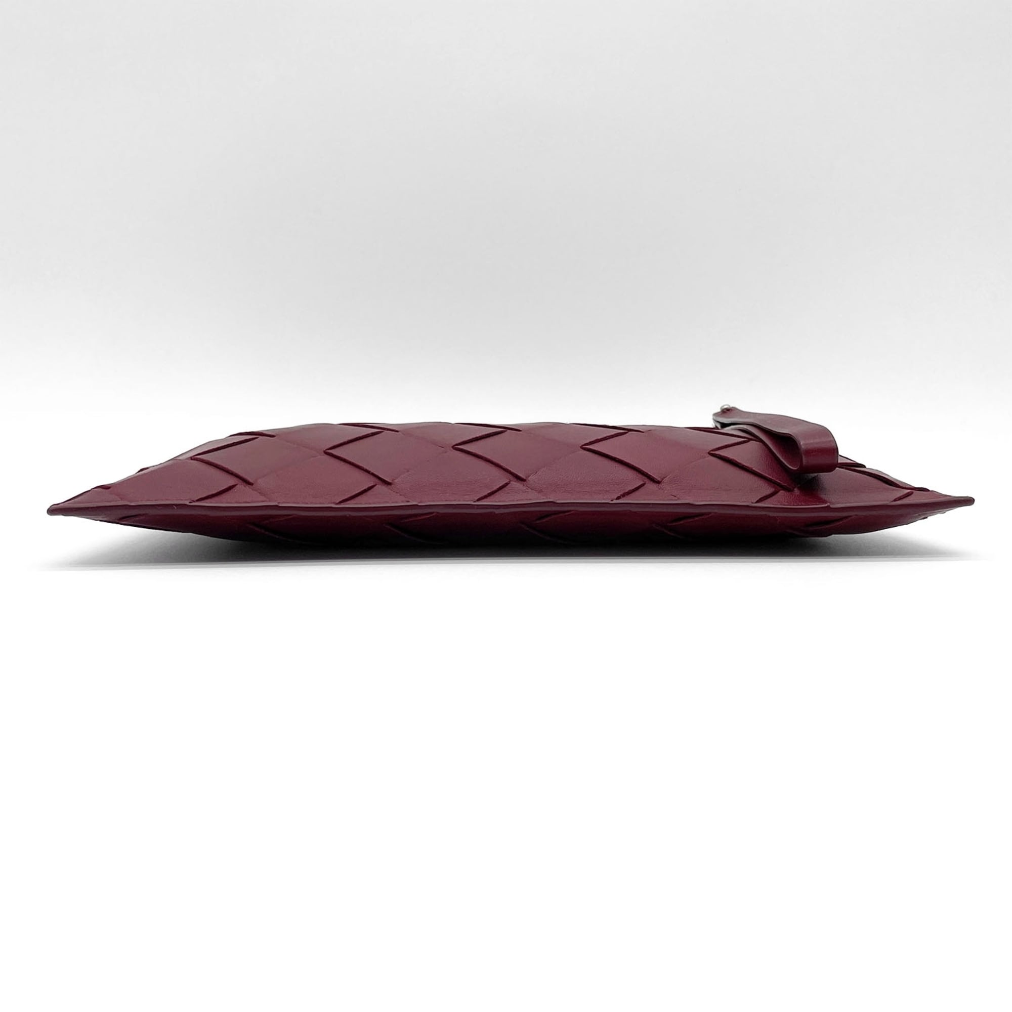 Bottega Veneta Red Color Leather Clutch Bag (Pre-Owned)
