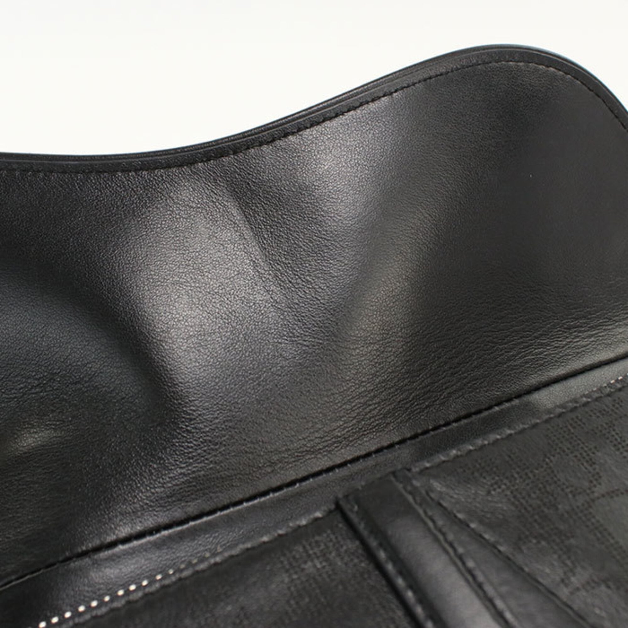Christian Dior Black Sling Bag (Pre-Owned)