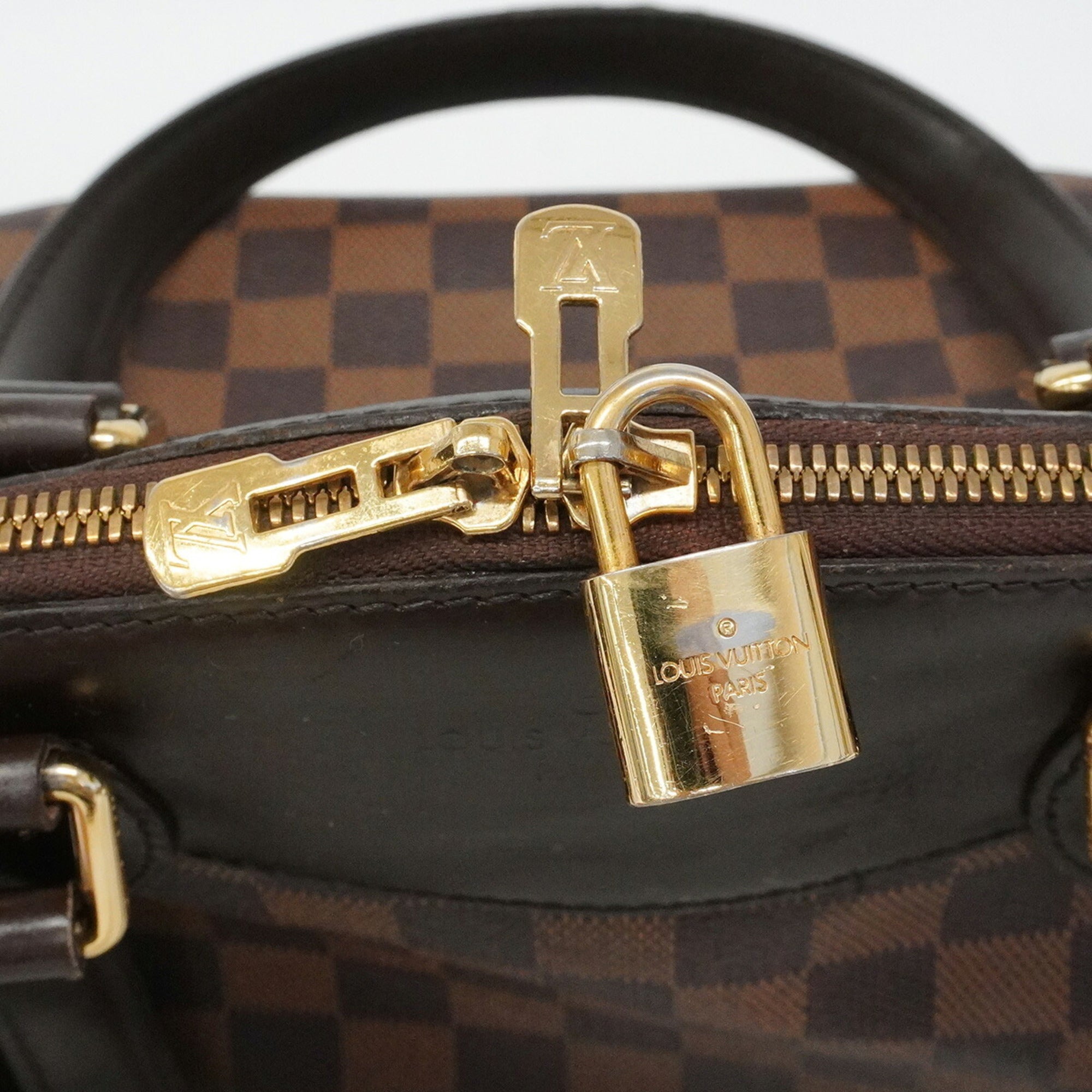 Louis Vuitton Ebene Handbag (Pre-Owned)