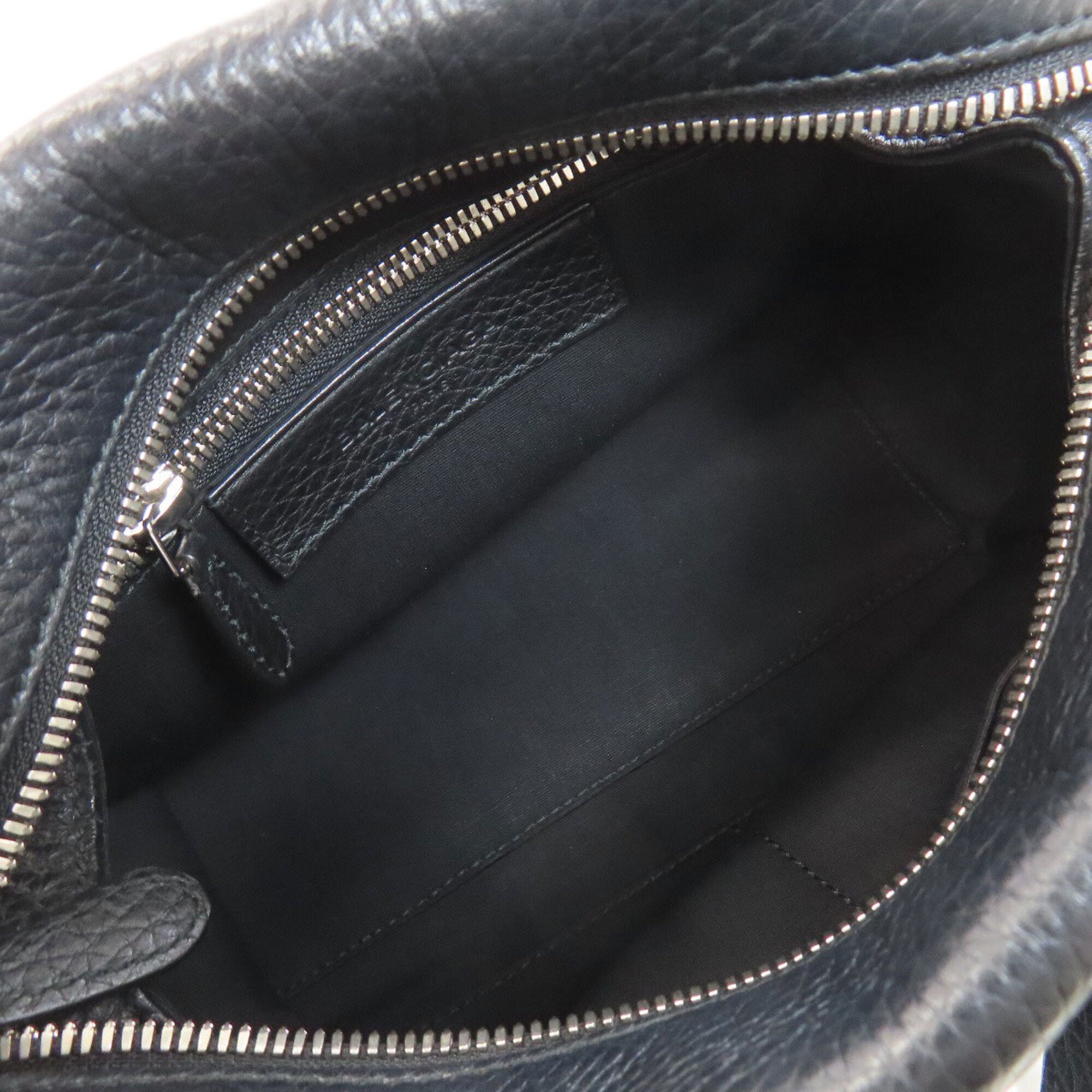 Balenciaga Black Leather Handbag (Pre-Owned)