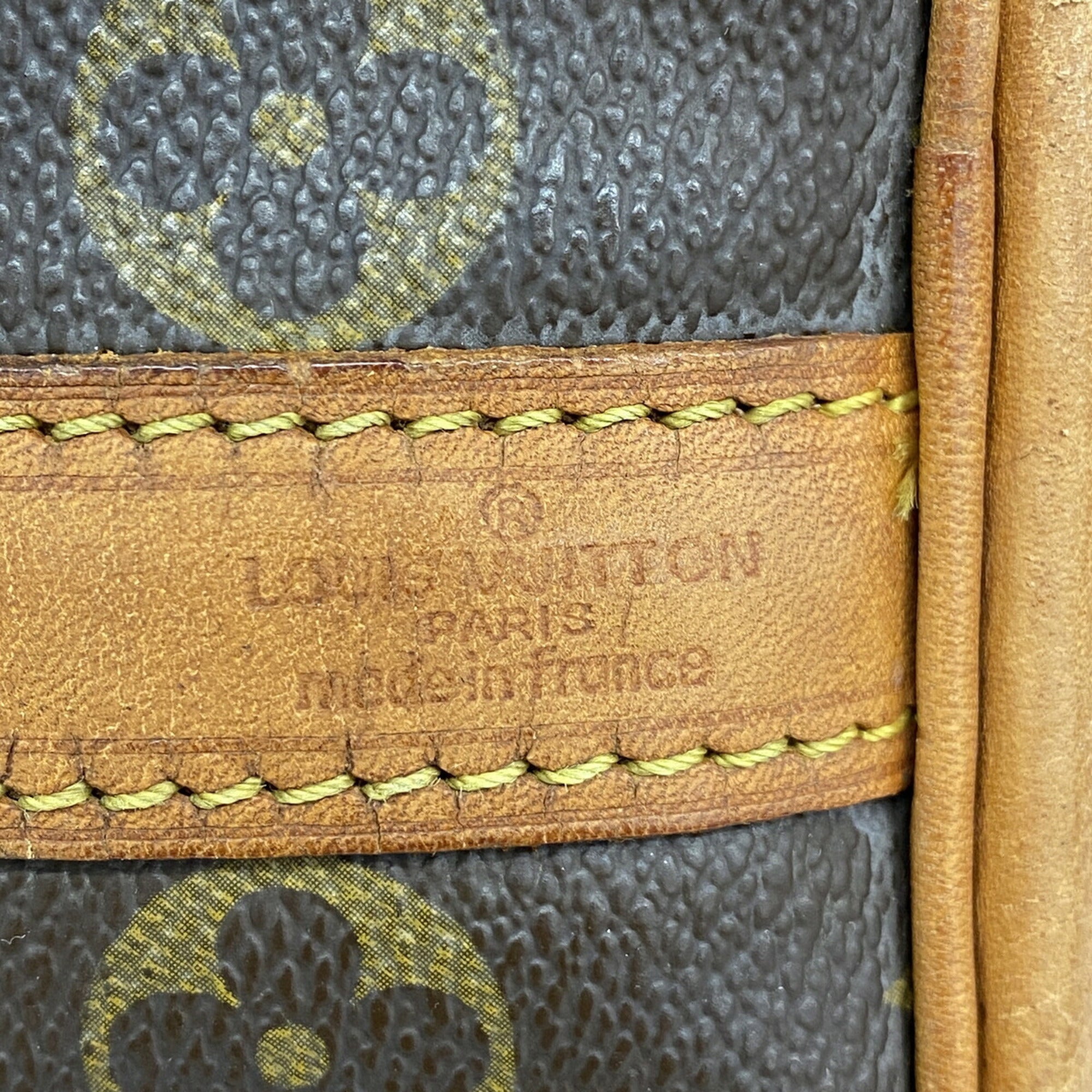 Louis Vuitton Brown Shoulder Bag (Pre-Owned)