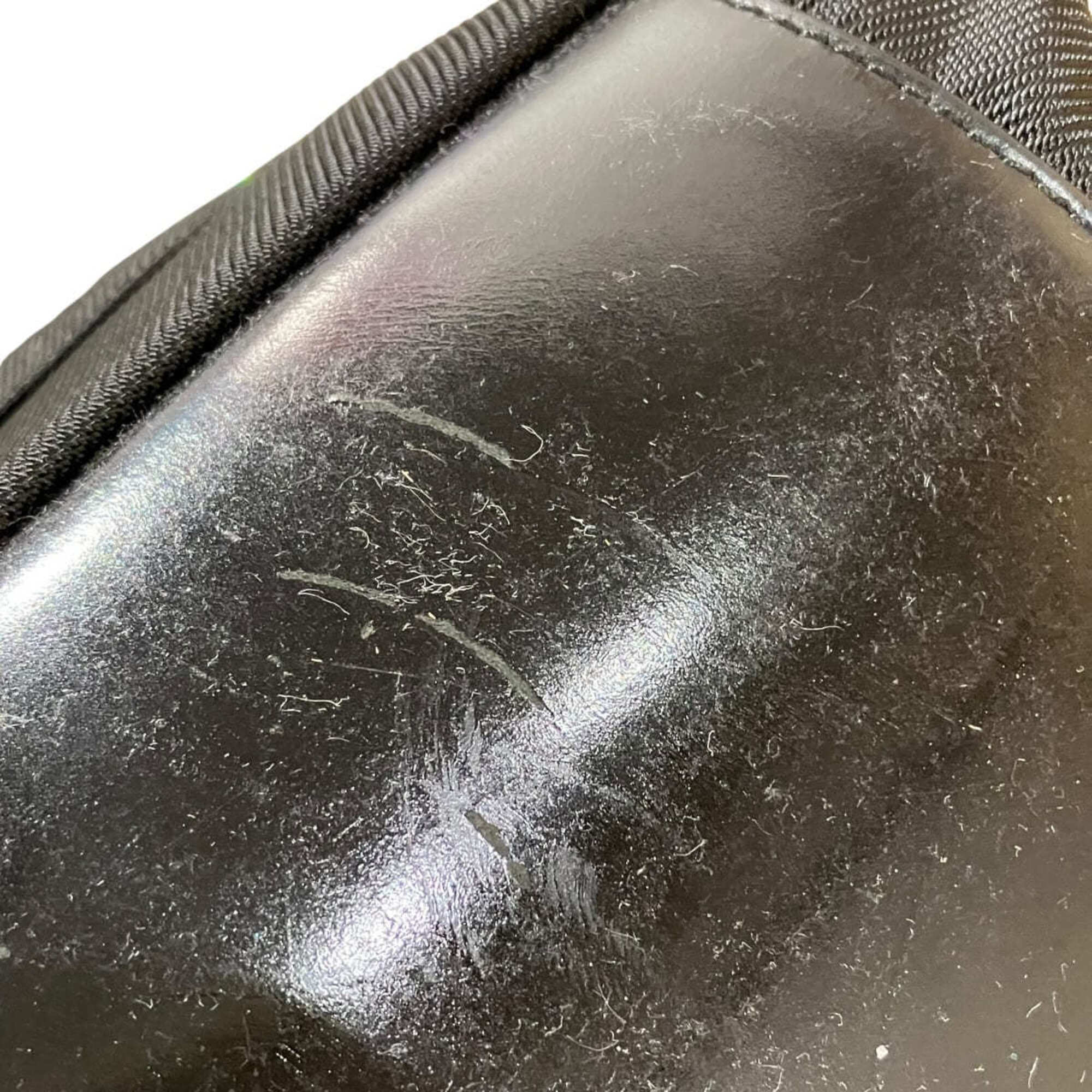 Gucci Black Nylon Handbag (Pre-Owned)