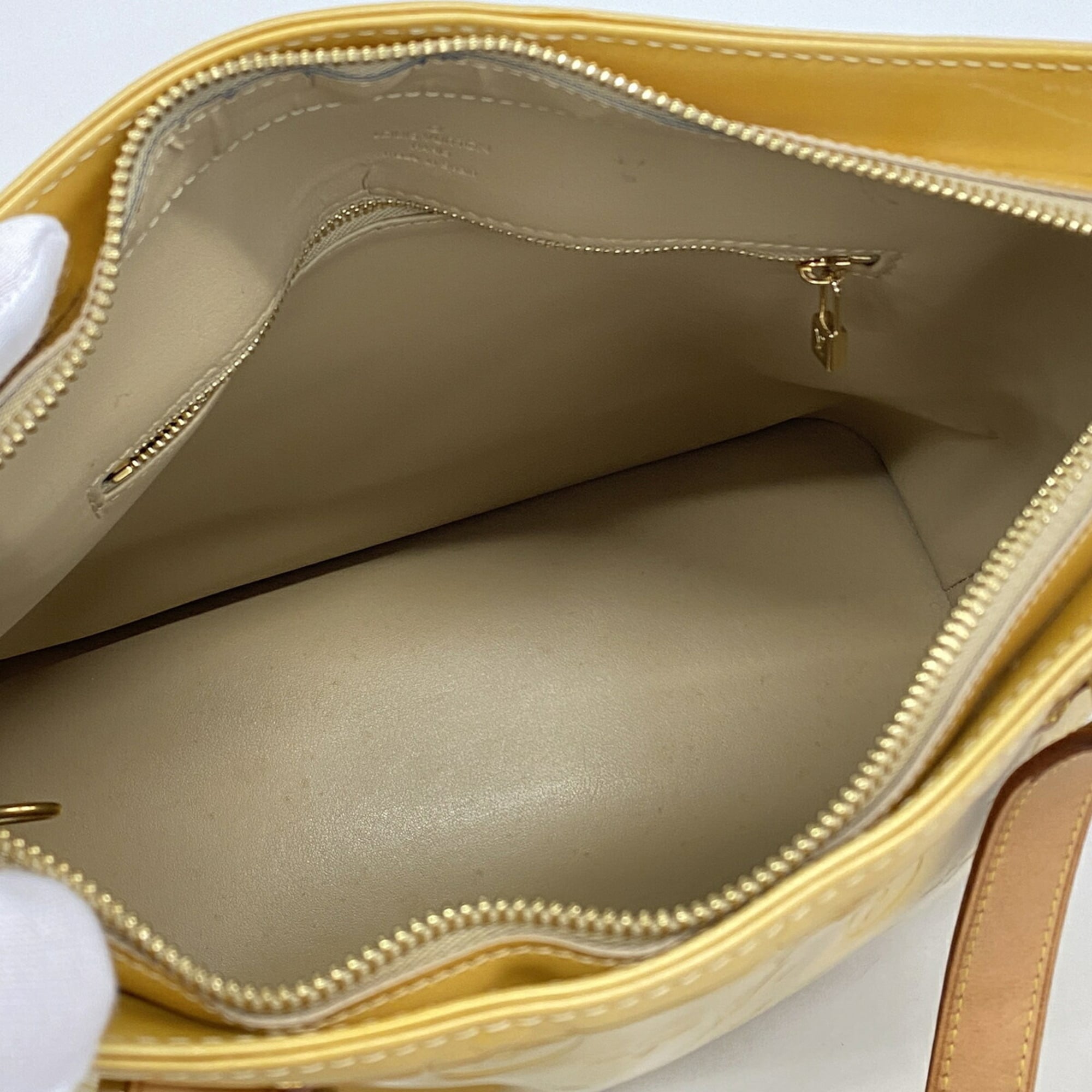 Louis Vuitton Beige Tote Bag (Pre-Owned)