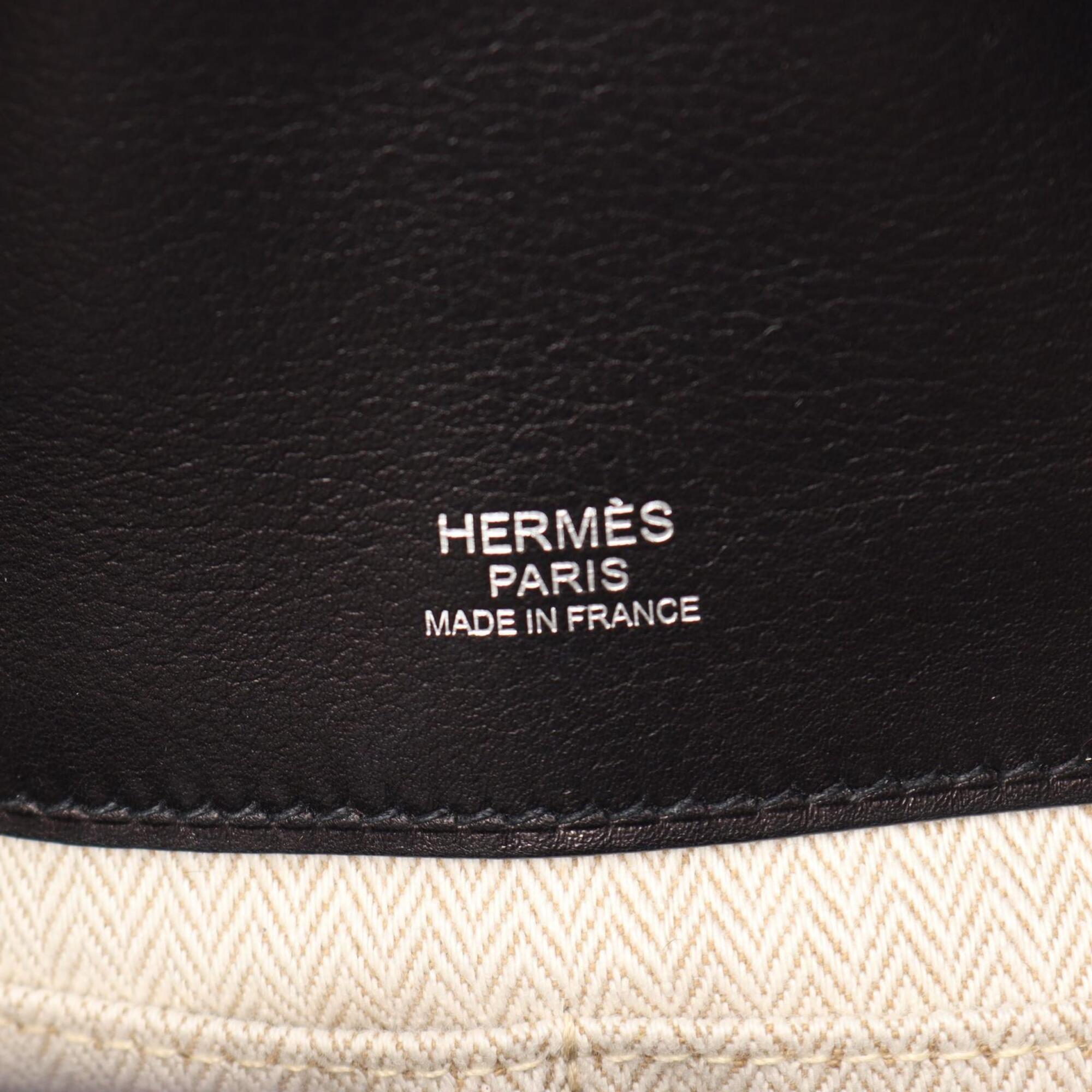 Hermes Black Leather Handbag (Pre-Owned)