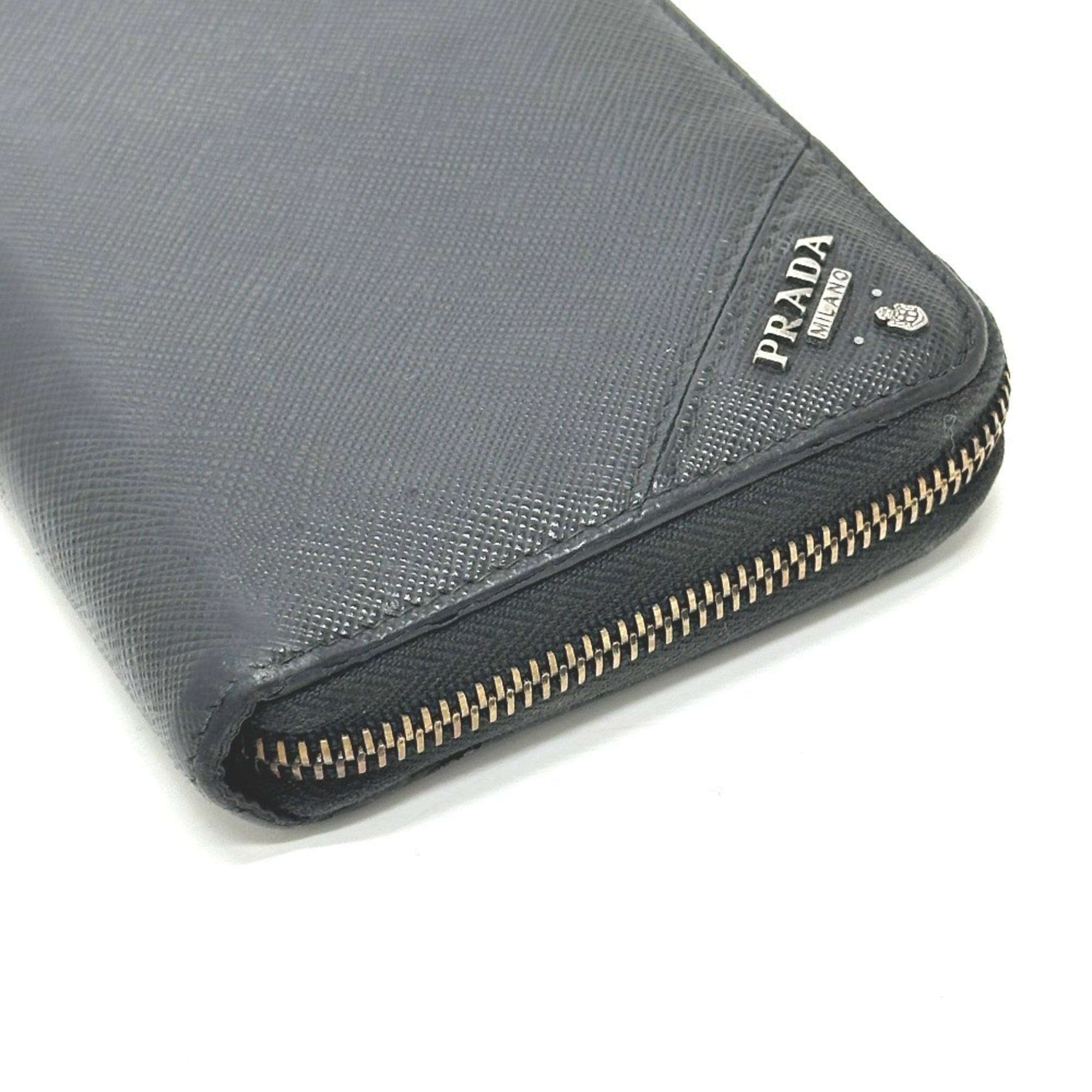 Prada Black Saffiano Long Wallet (Bi-Fold) (Pre-Owned)