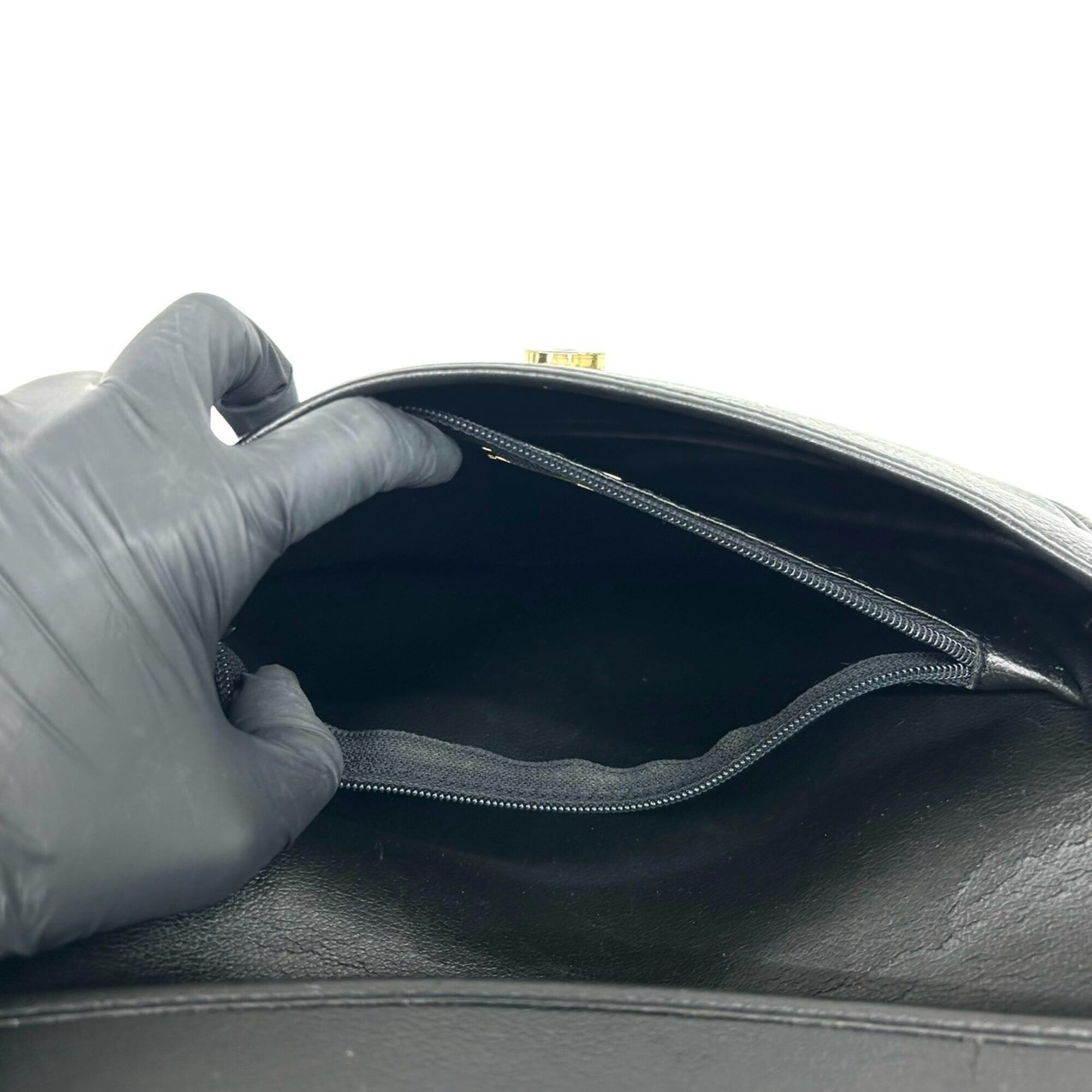 Christian Dior Black Leather Pochette Shoulder Bag (Pre-Owned)