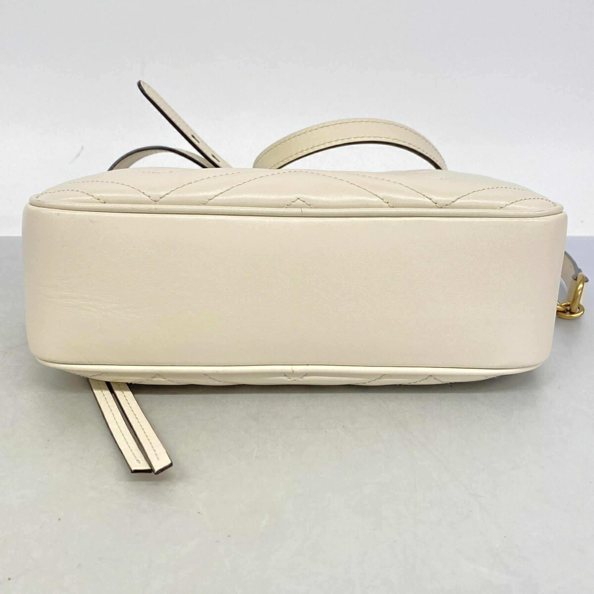 Gucci Ivory Leather Shoulder Bag (Pre-Owned)