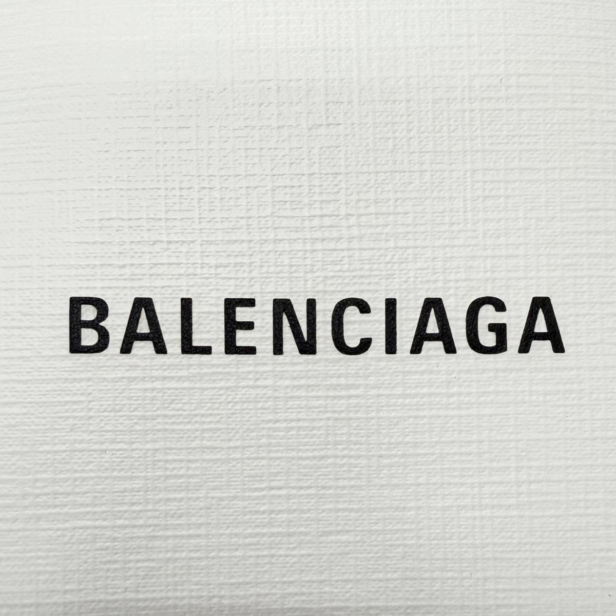 Balenciaga White Leather Shoulder Bag (Pre-Owned)
