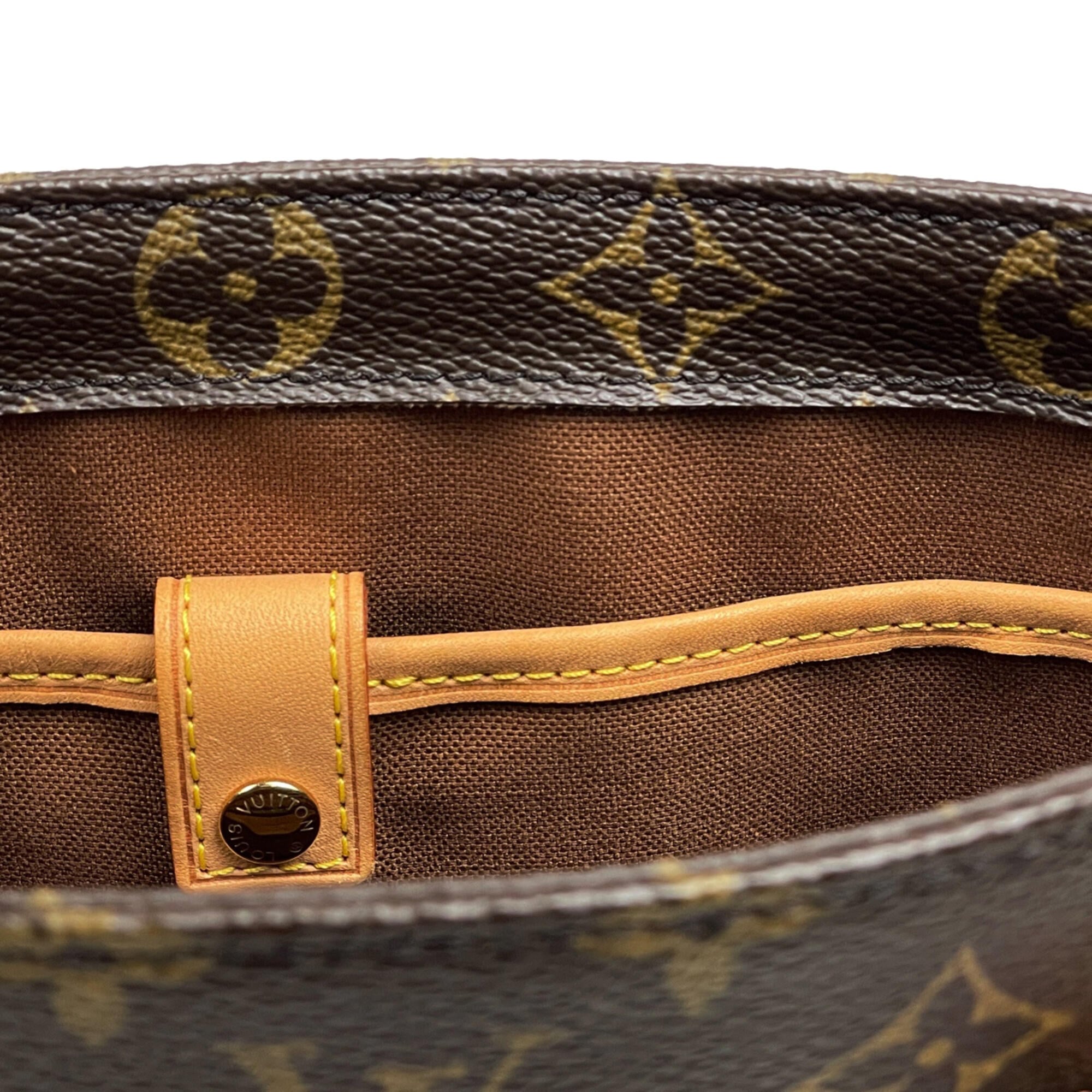 Louis Vuitton Brown Monogram Handbag (Pre-Owned)
