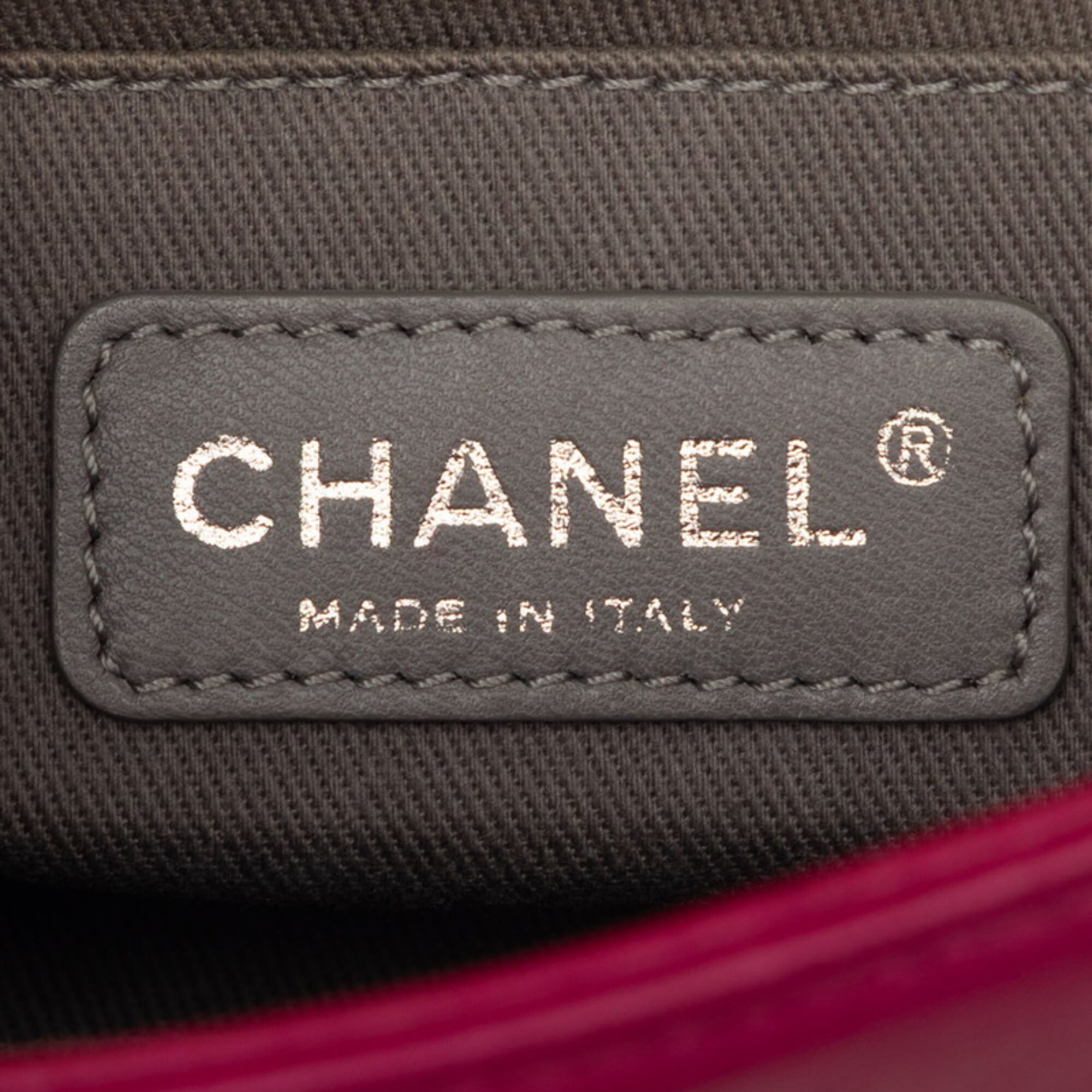 Chanel Boy Chanel Pink Leather Shoulder Bag (Pre-Owned)